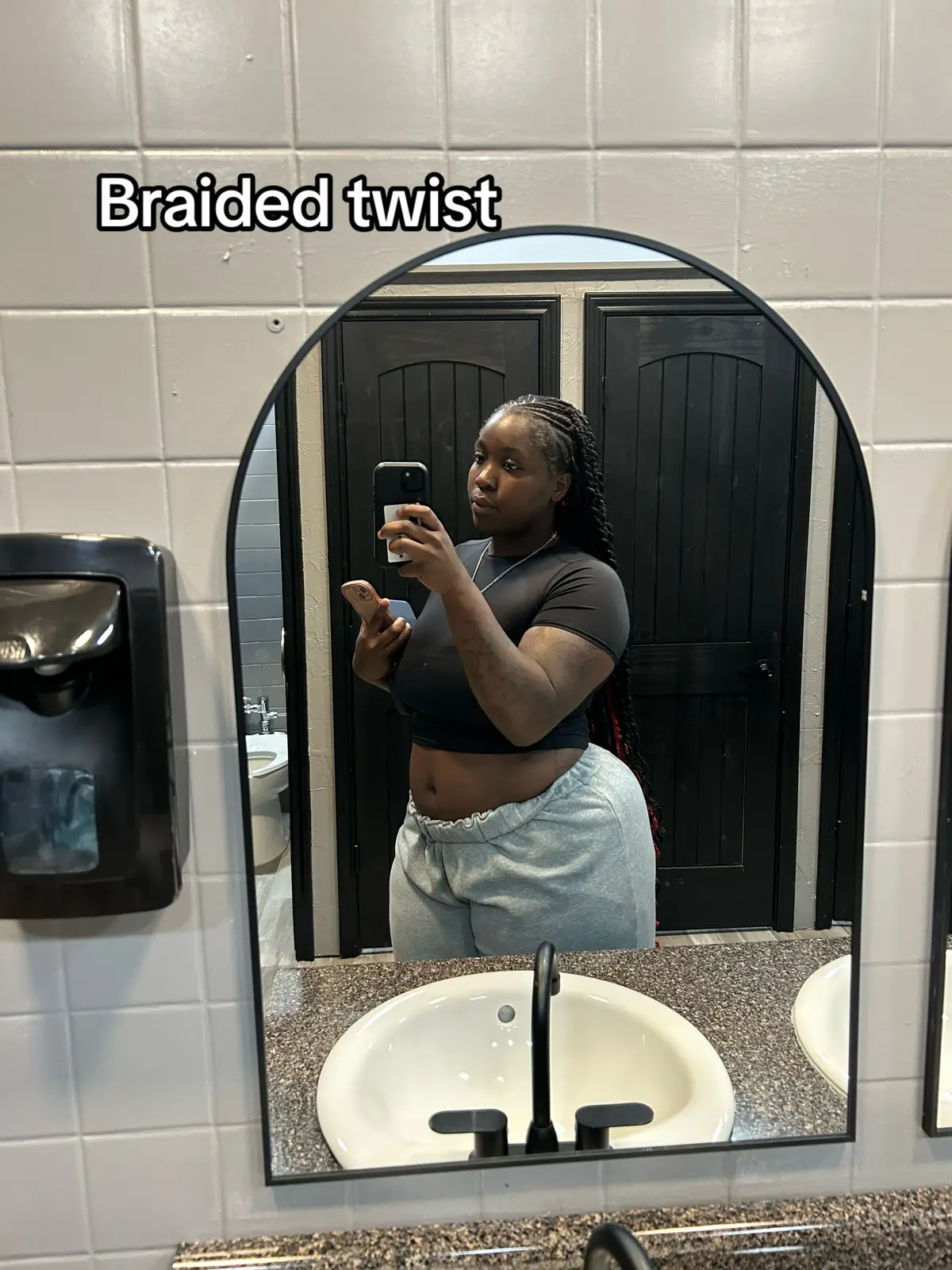 @LT
