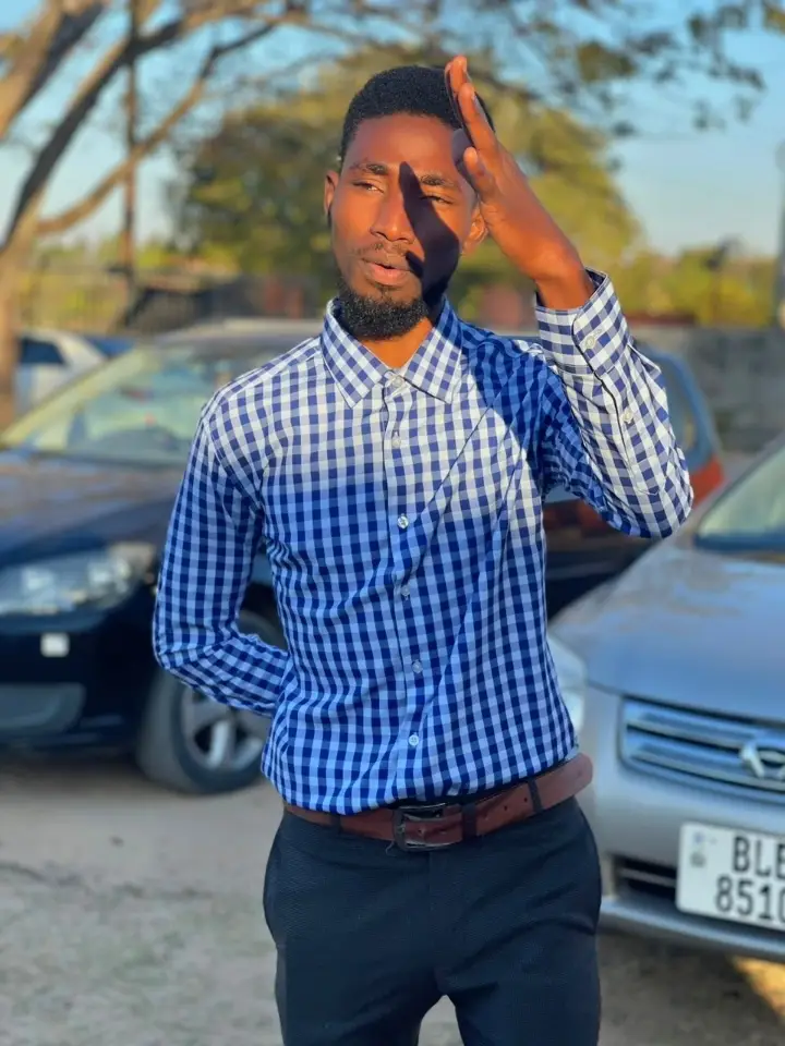 @user mzansi sitibekiso