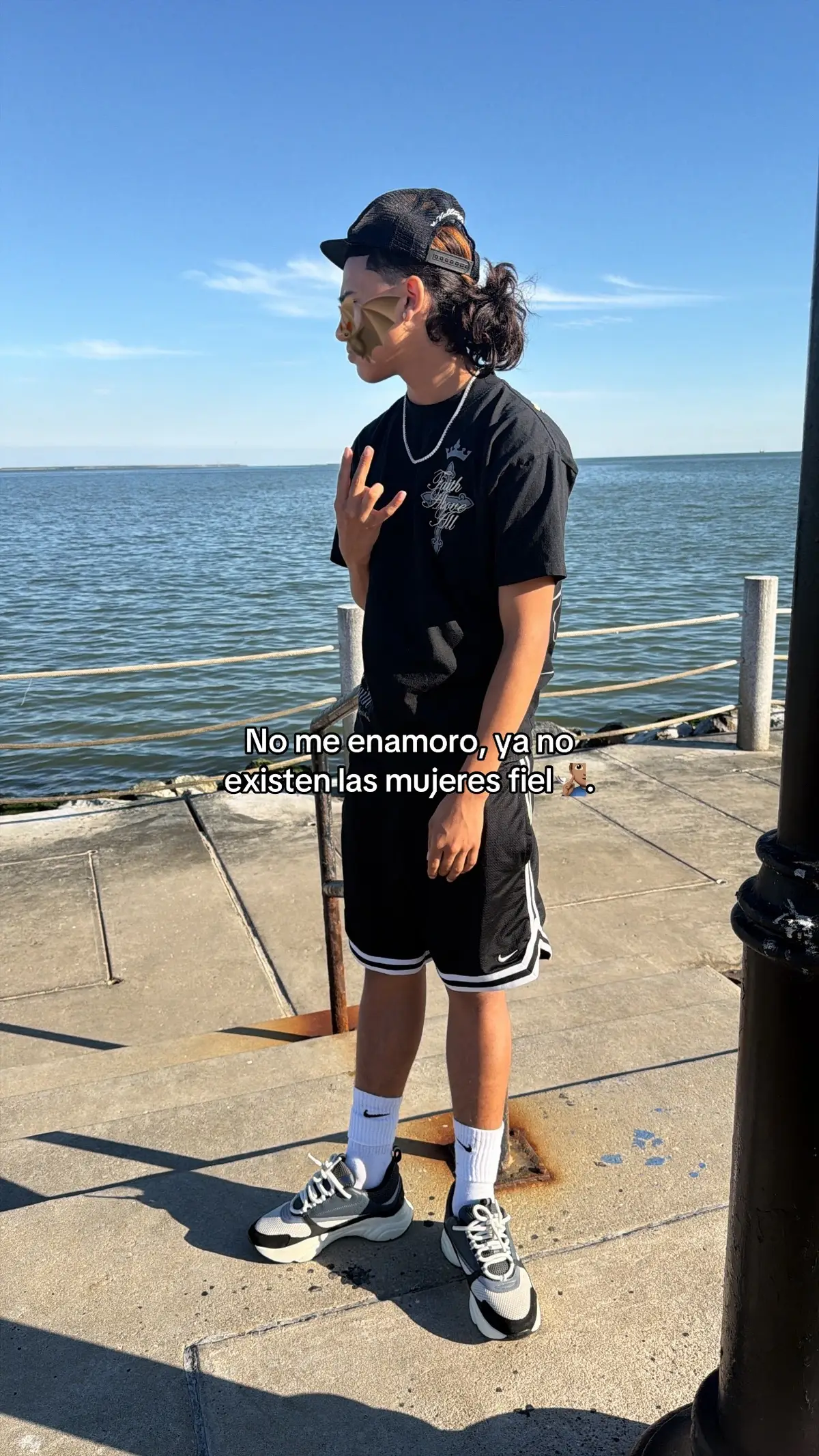 @Zurdo.