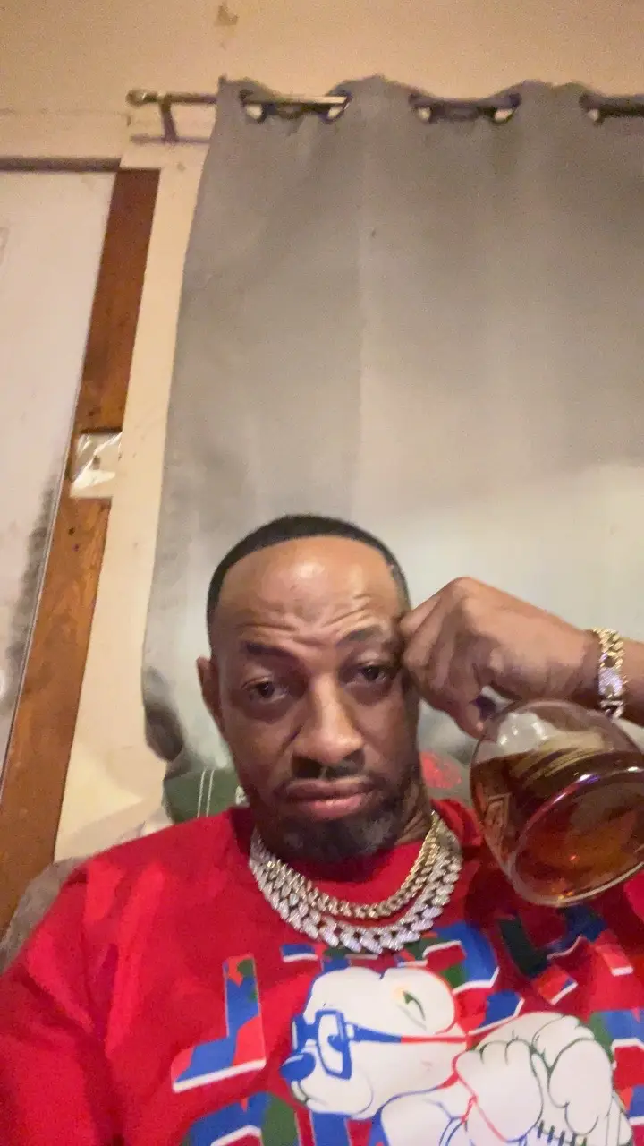 @MoneyBagg Runt$