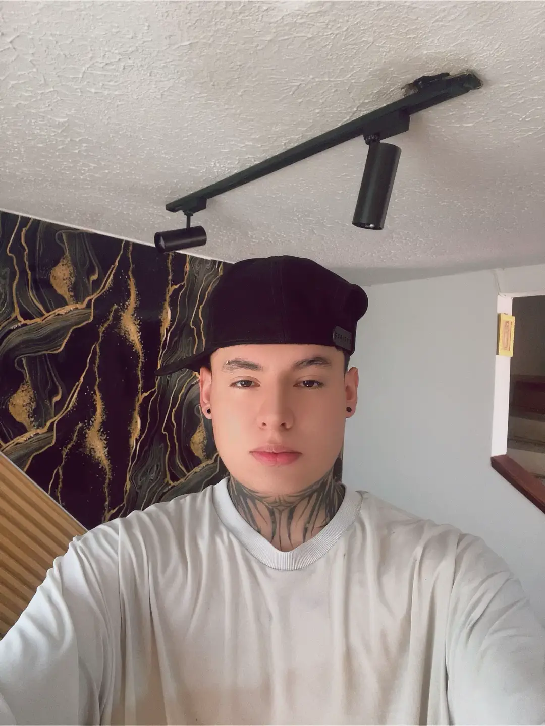 @sebasstico