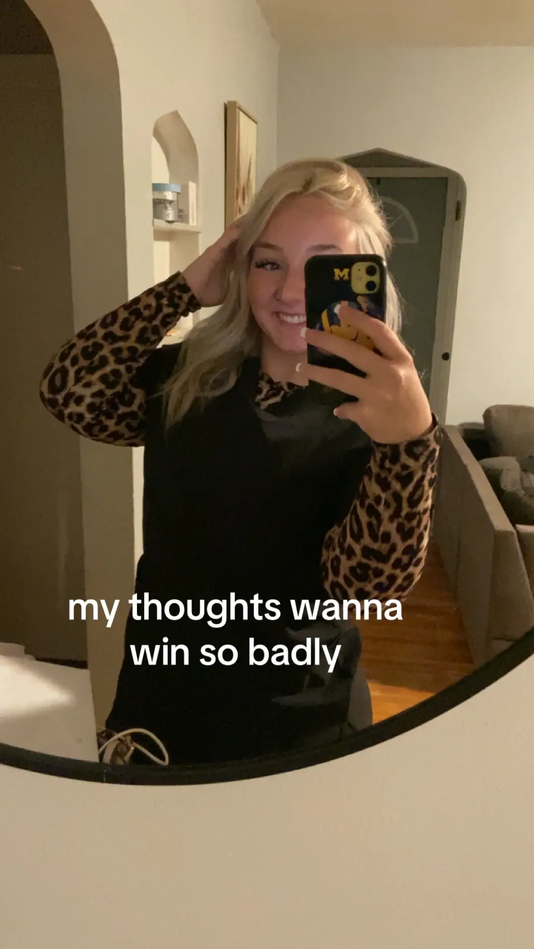 @whatthehellie02