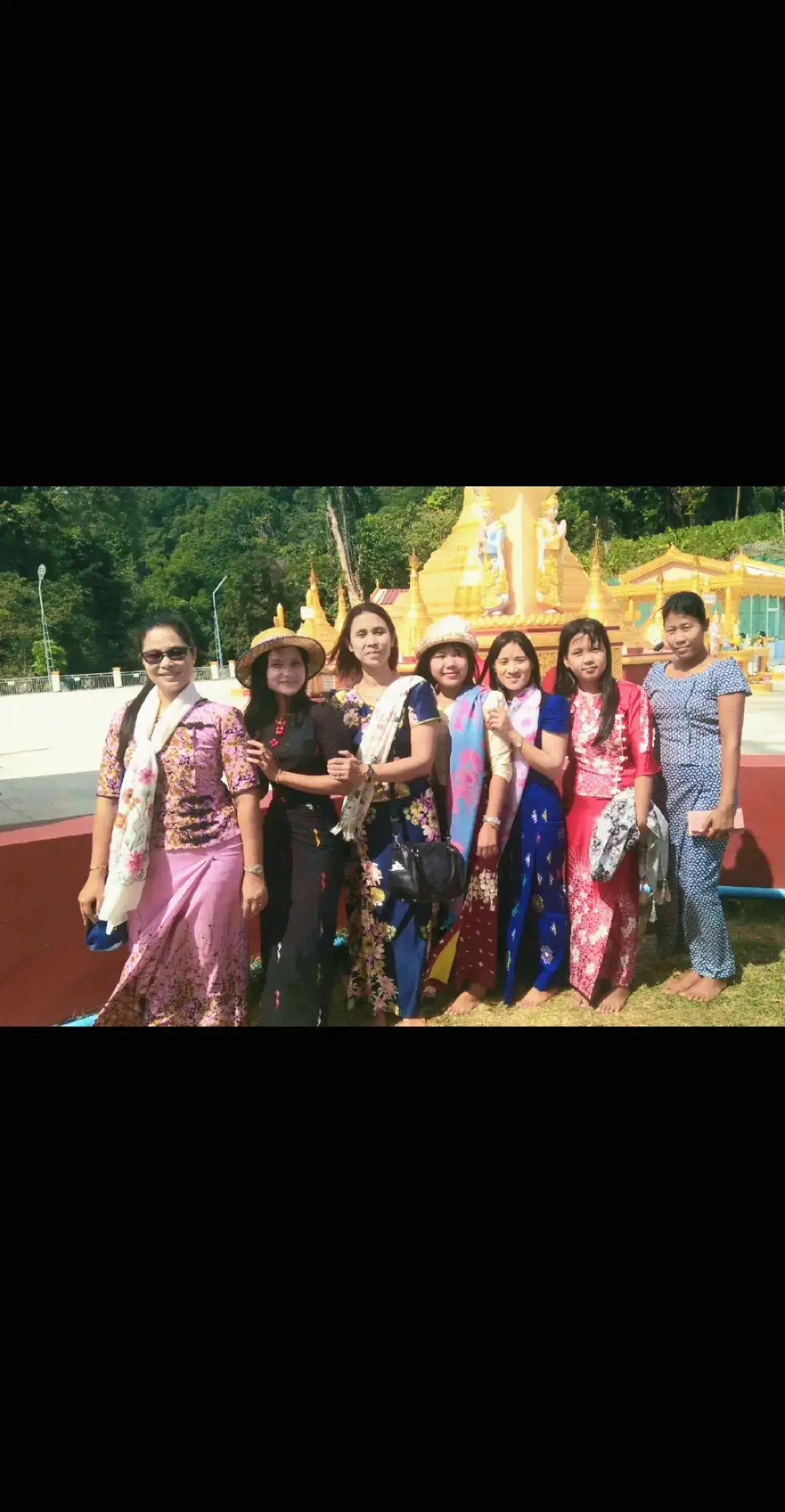 @မိုရာ🩵🩷🤍❤️🧡💙💛