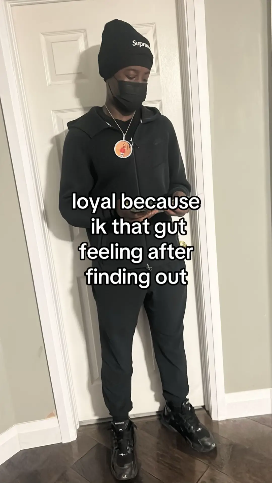 @🏄&zwj;♂️