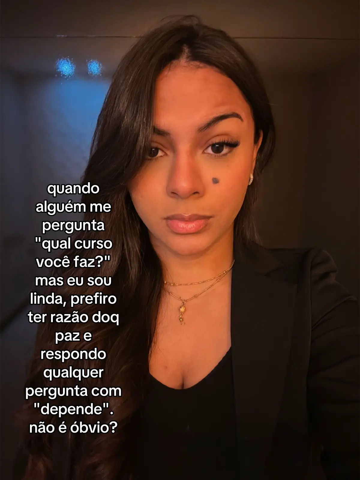 @_carolinne.santana