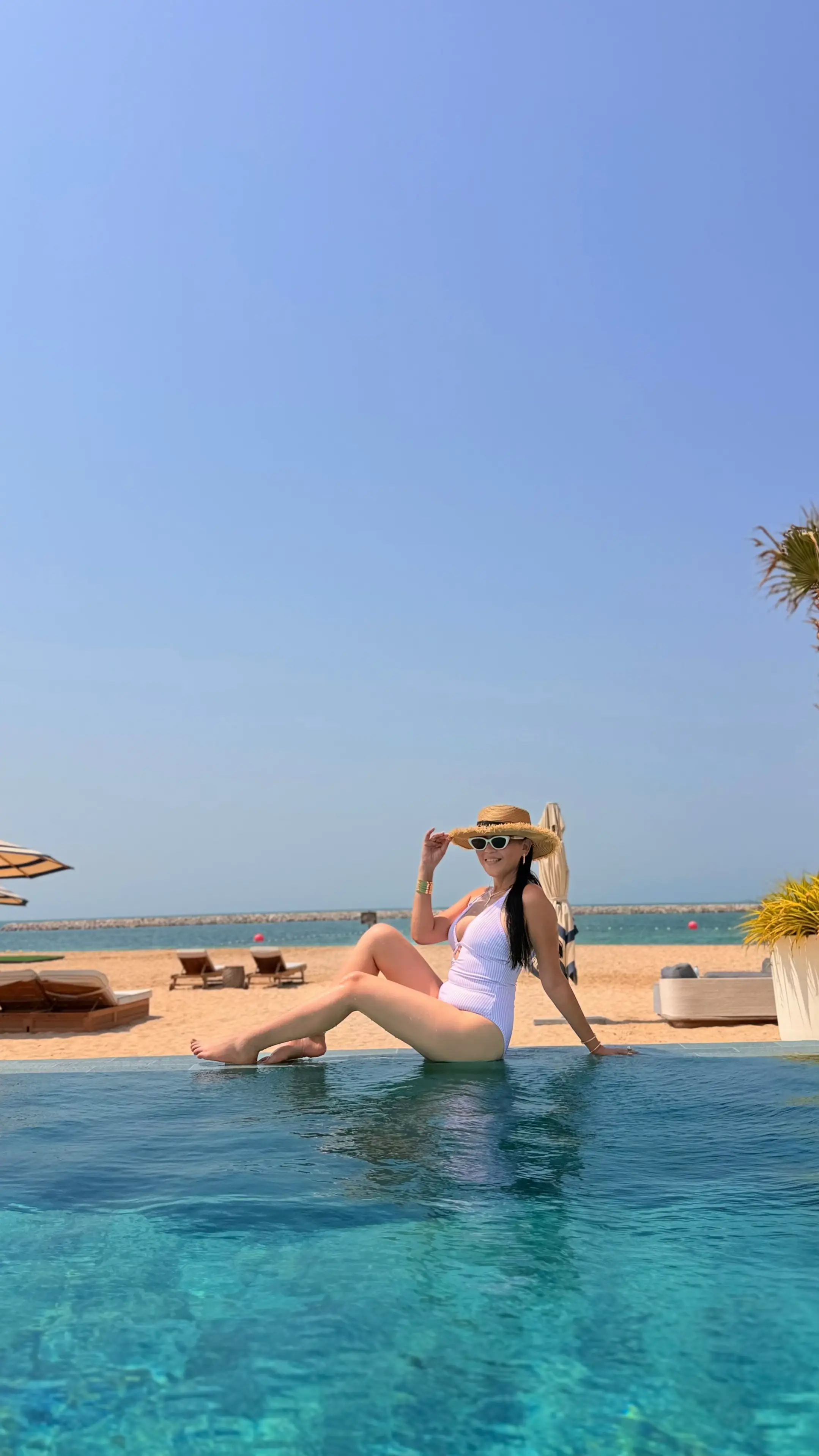@Genevie | Dubai