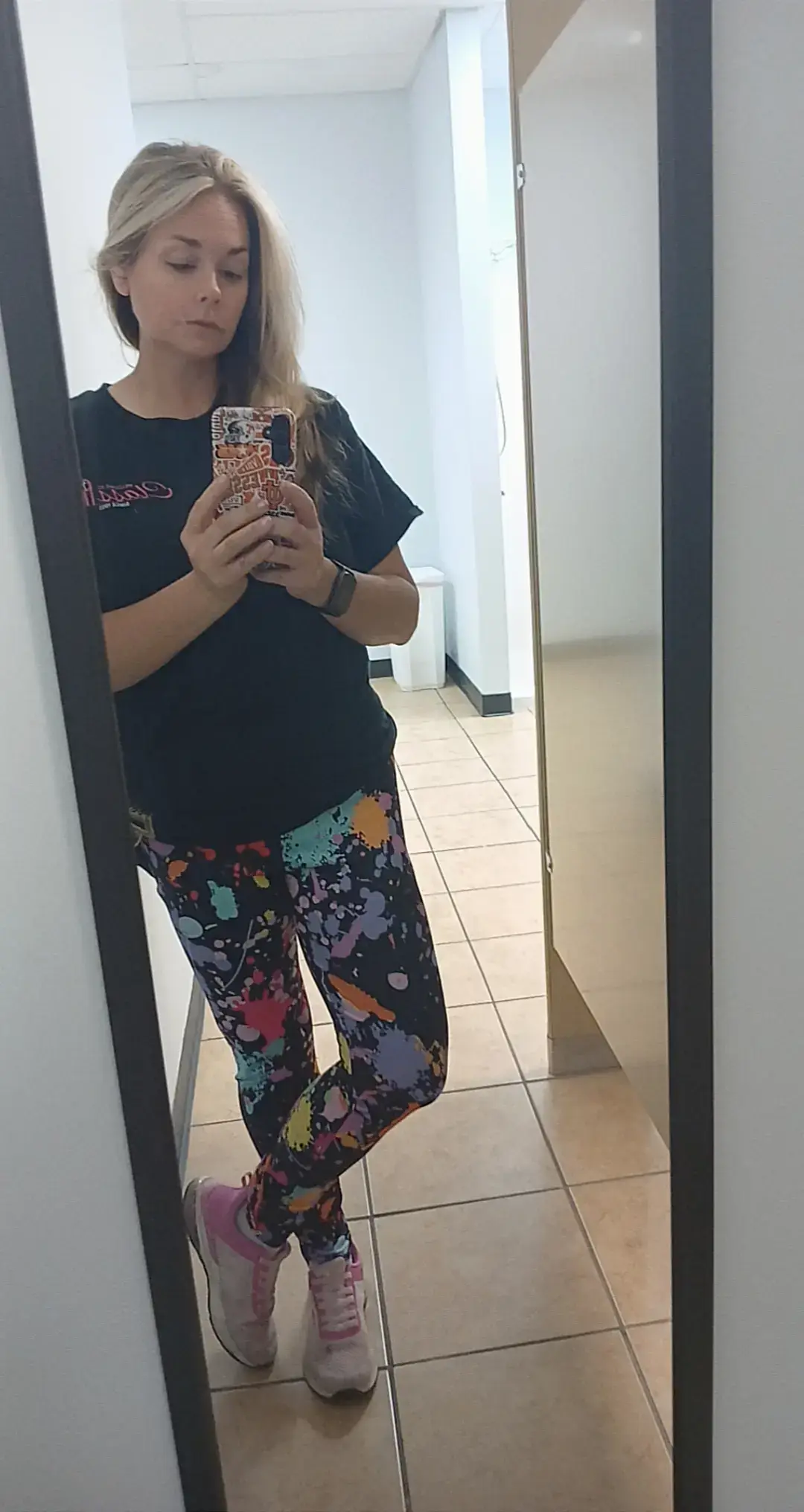 @hollyedot