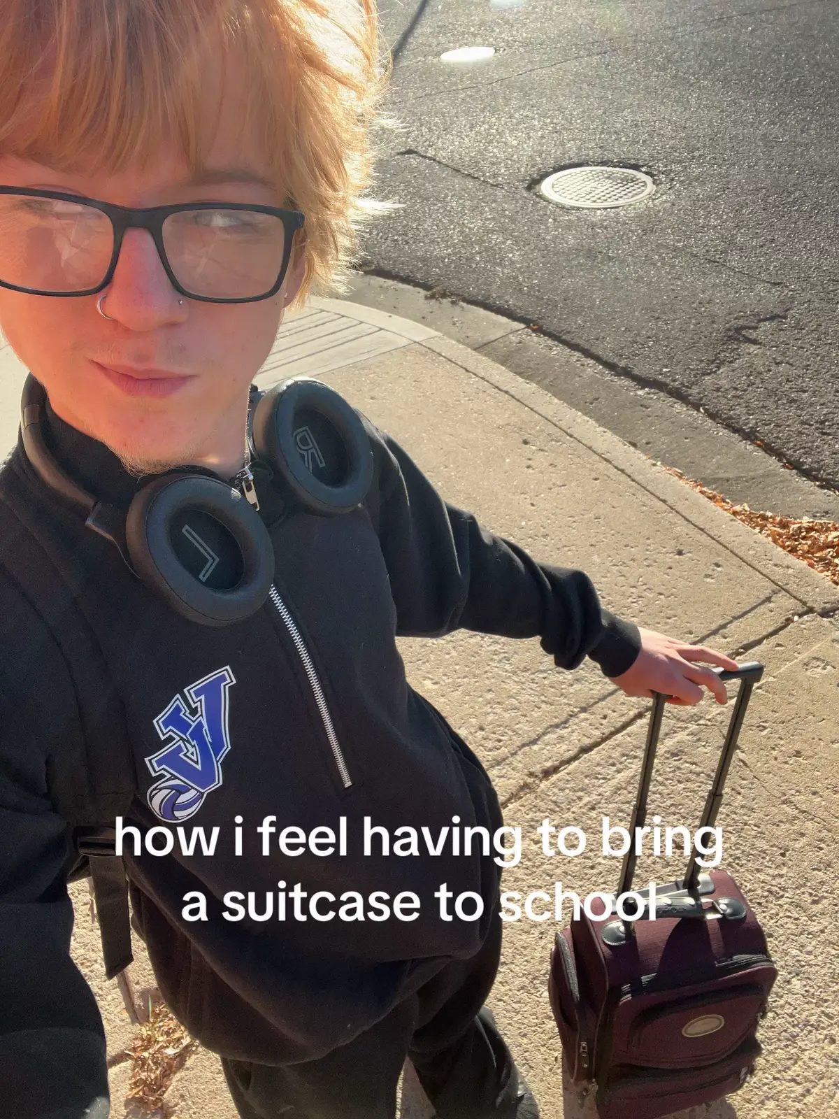 @️
