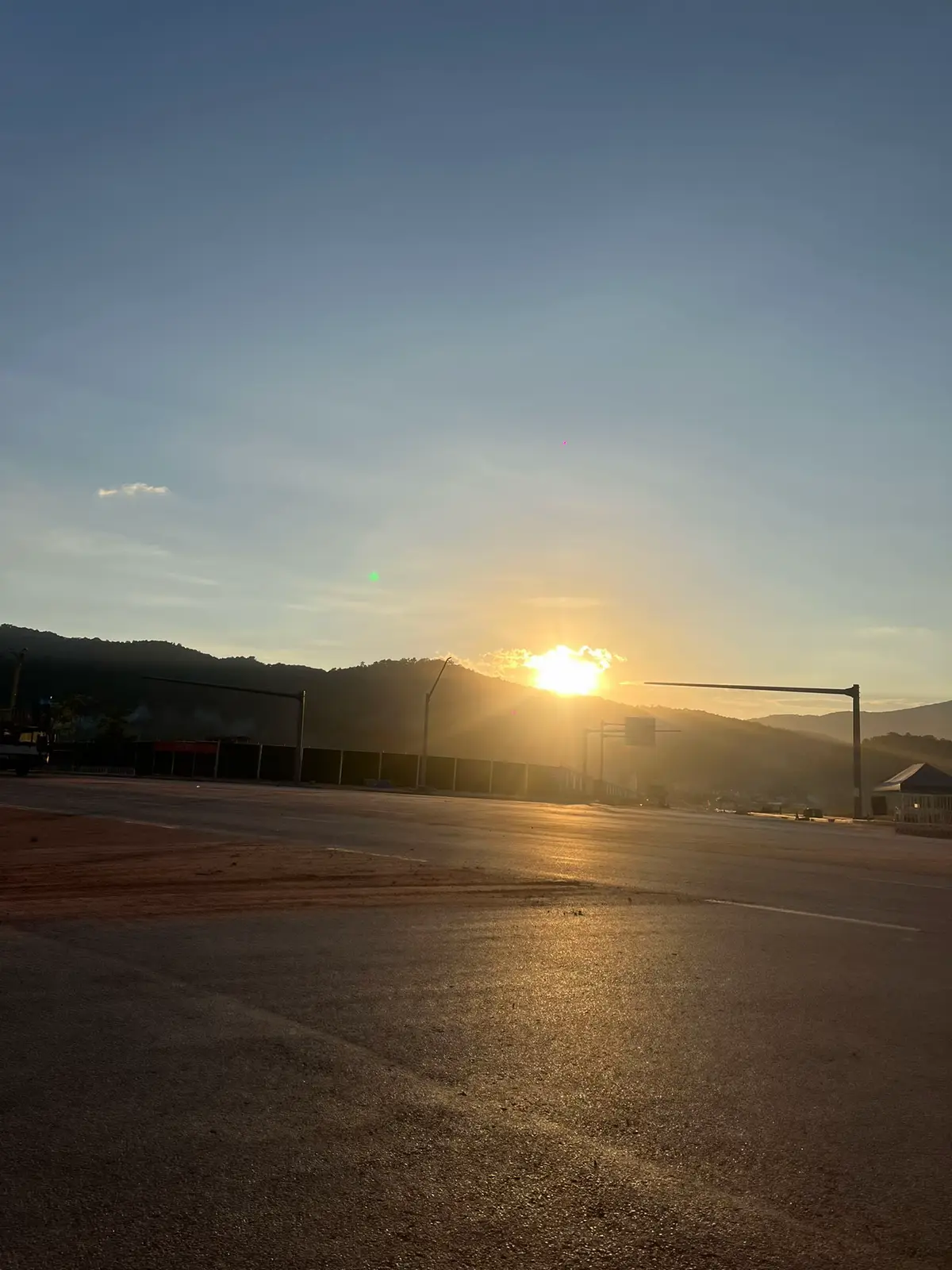 @ລານີນ້ອຍ.ມະຍຸມະຍະ