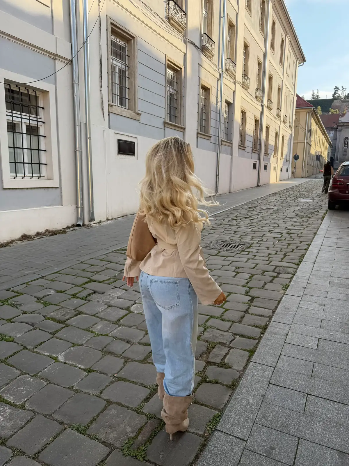 @anjax