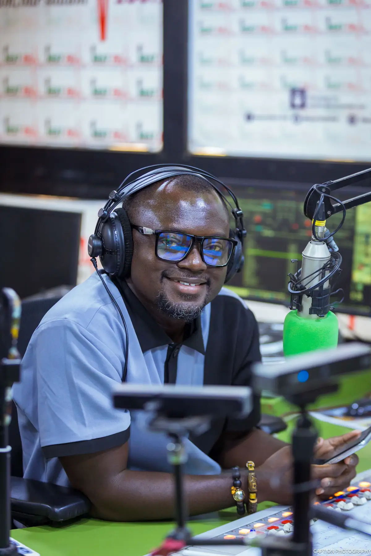 @neat100.9fm