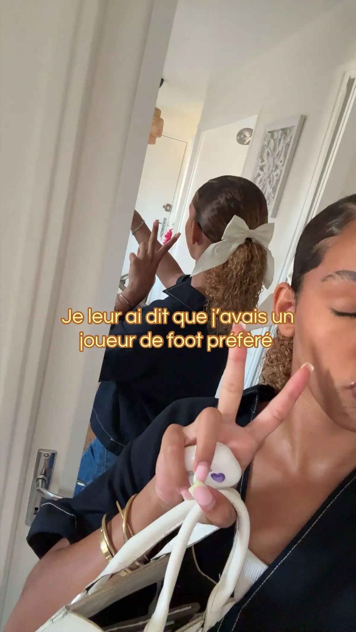 @M é l i 🍭