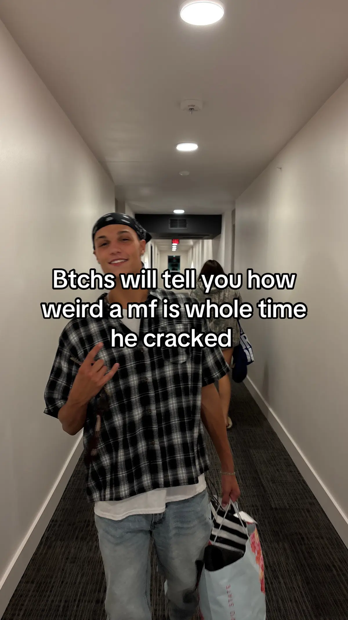 @j.jamess3