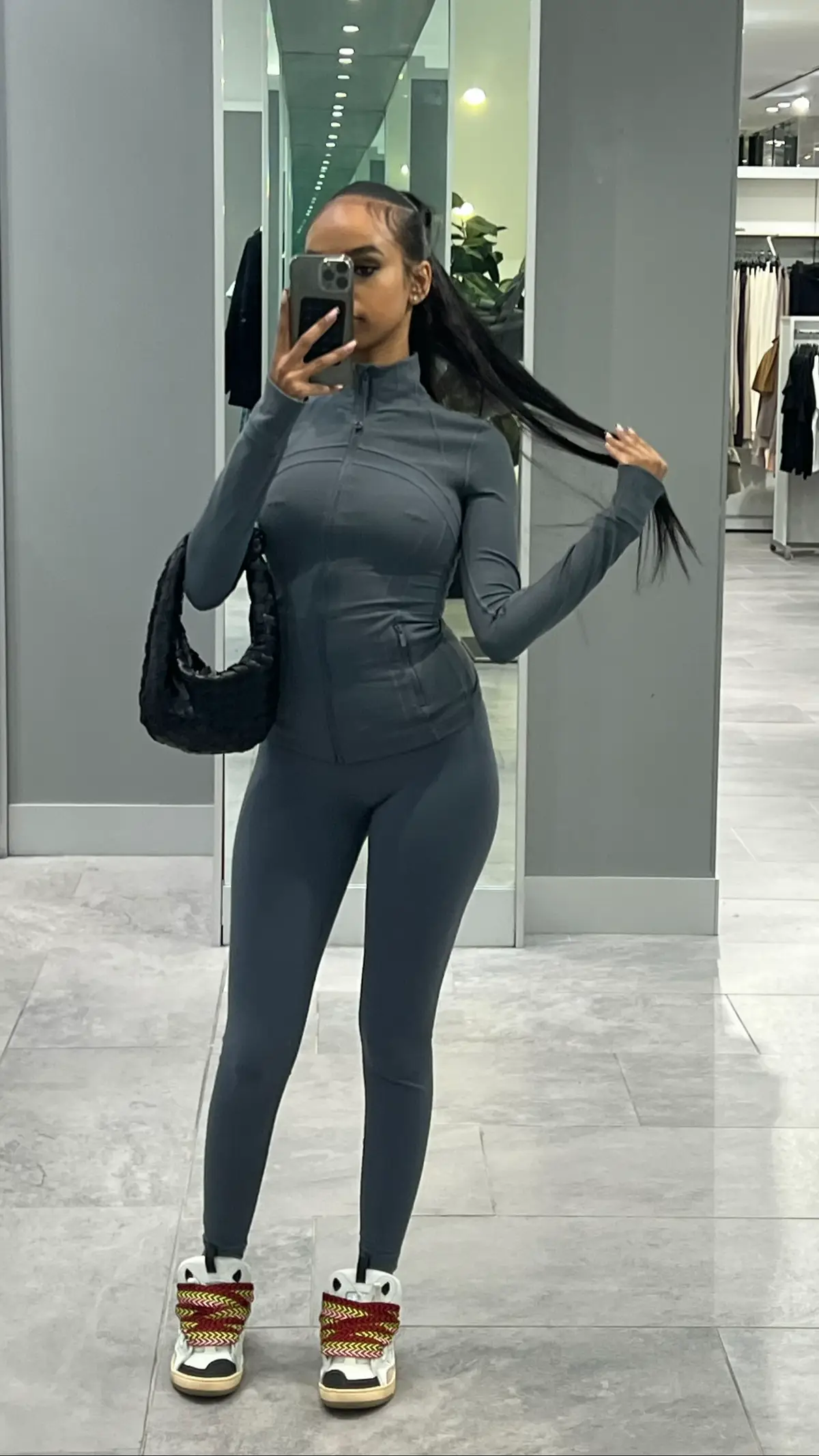 @debilalaaa