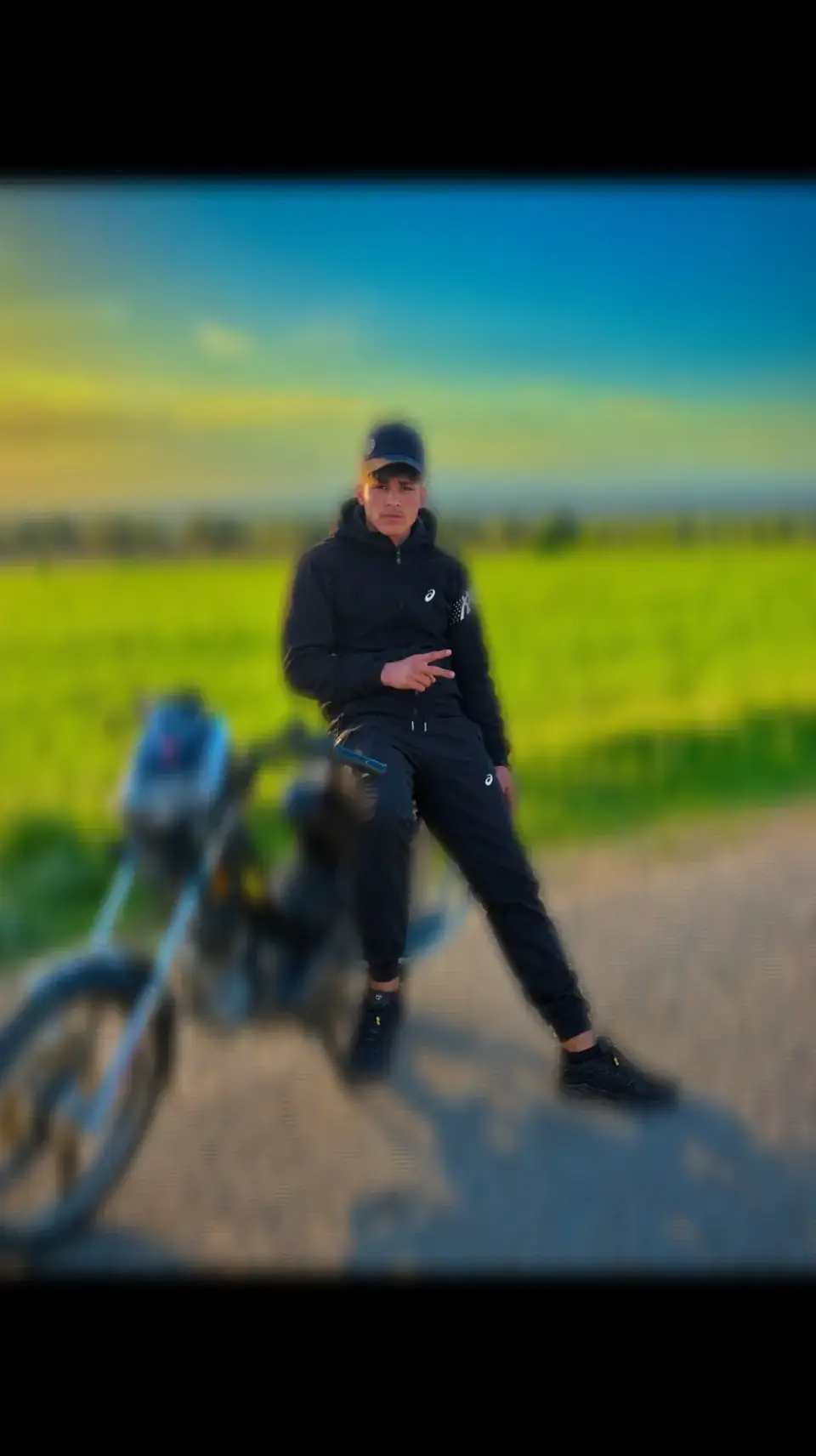 @✌️✌️✌️✌️