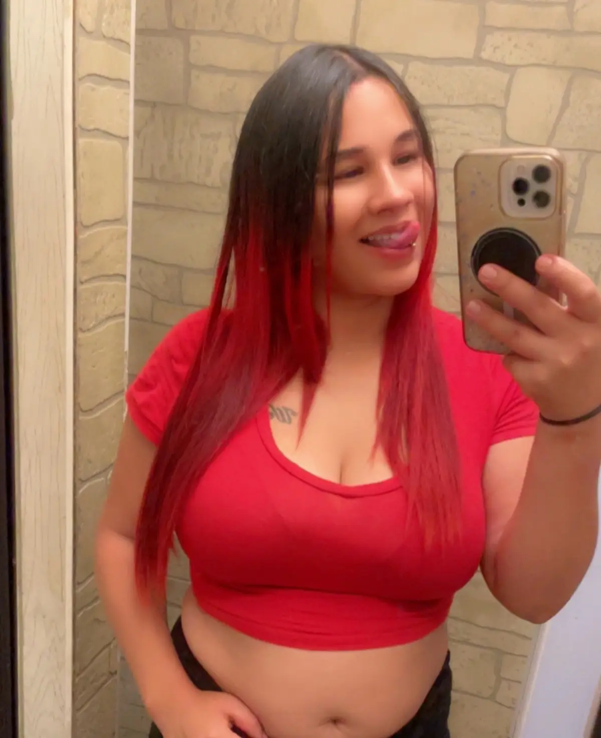 @yourstrulygoldy06