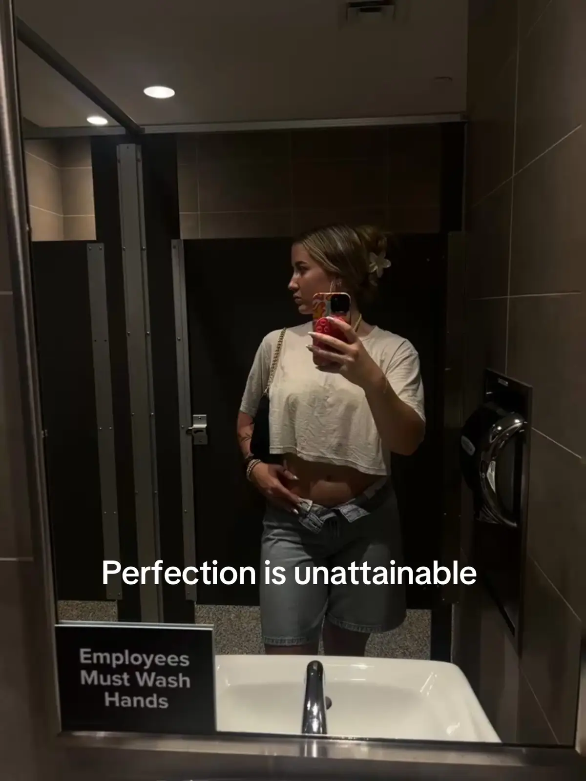 @ash🧸