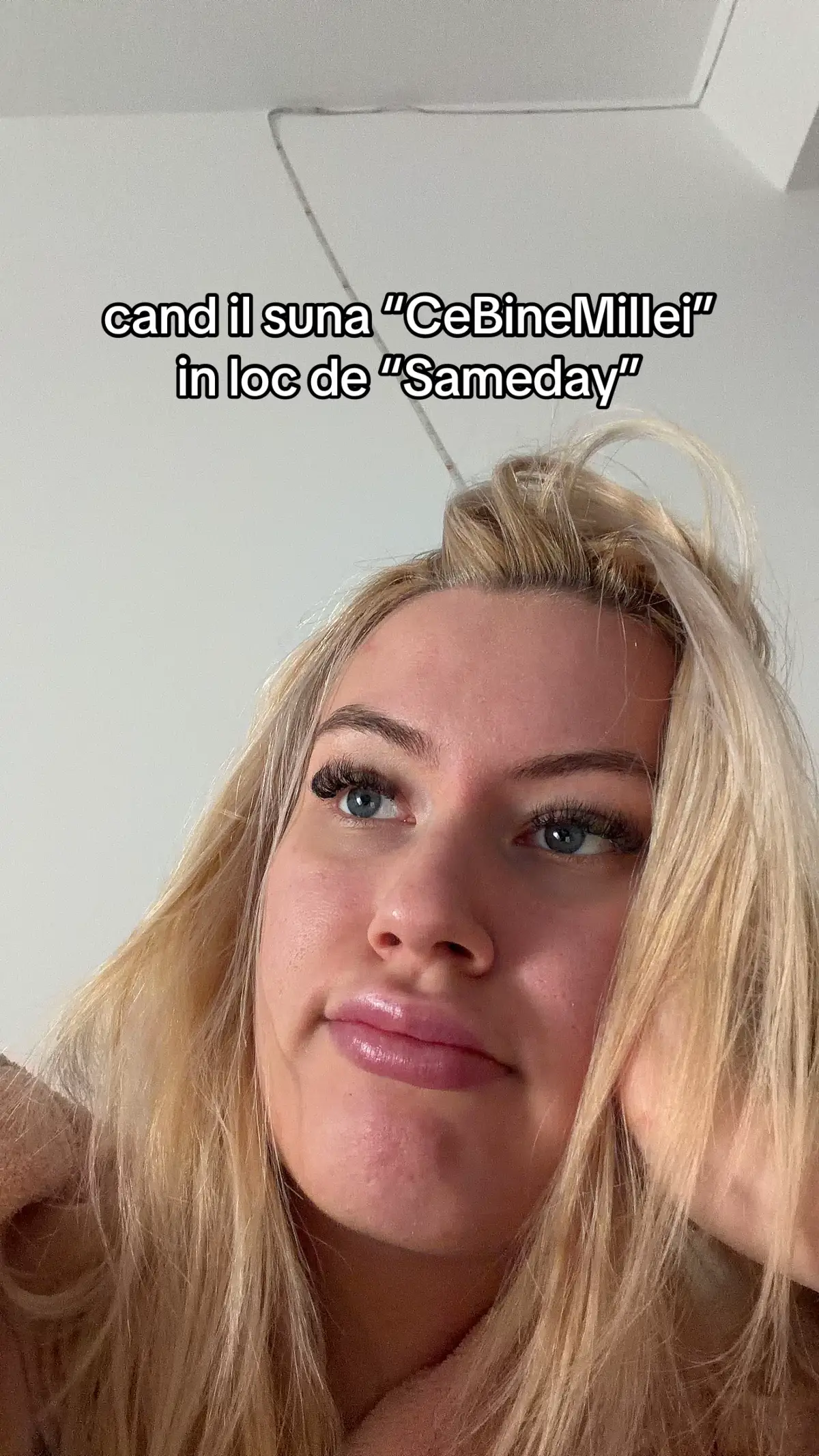 @AlexandraM12