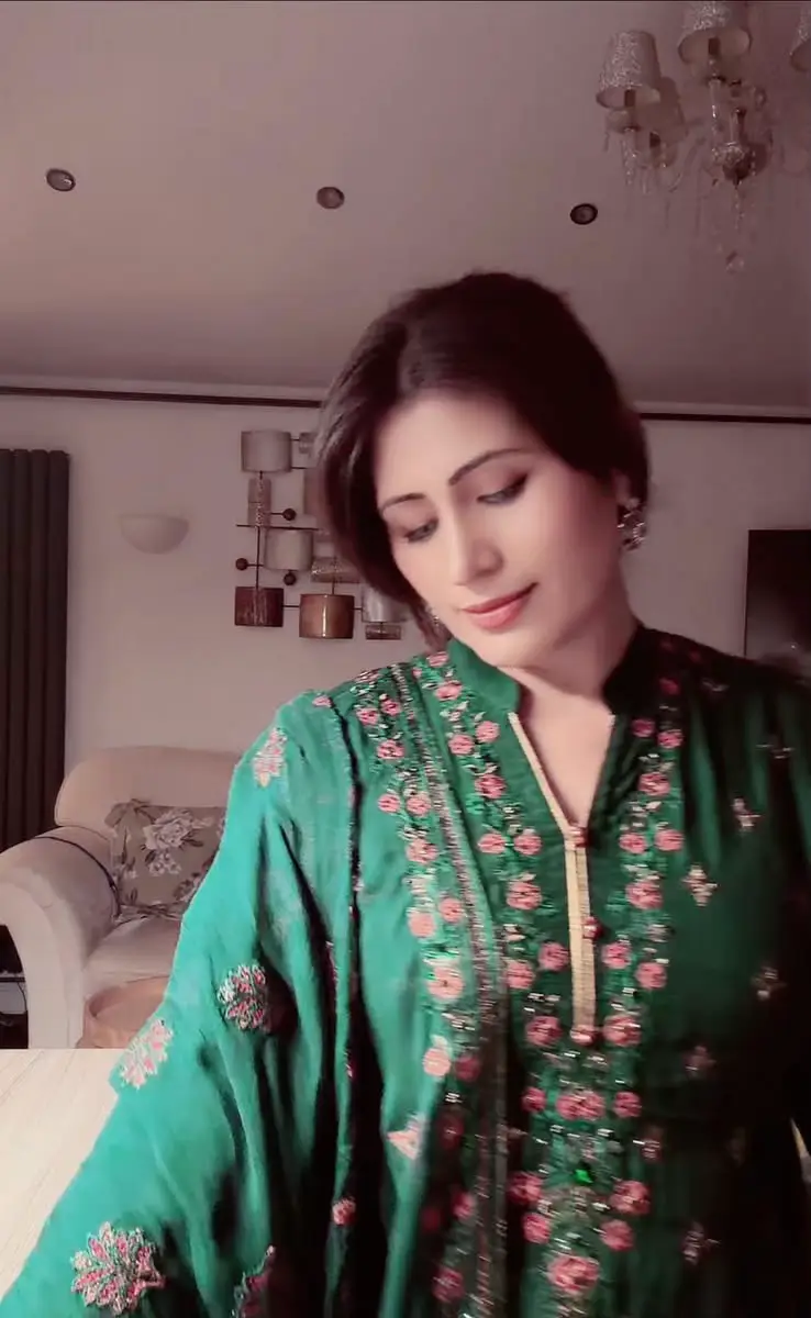 @Aliya Shah