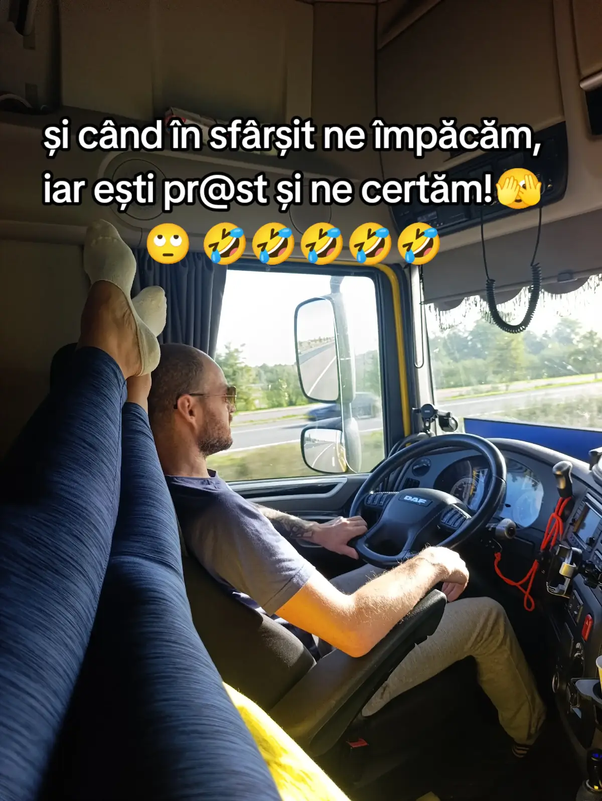 @N!co