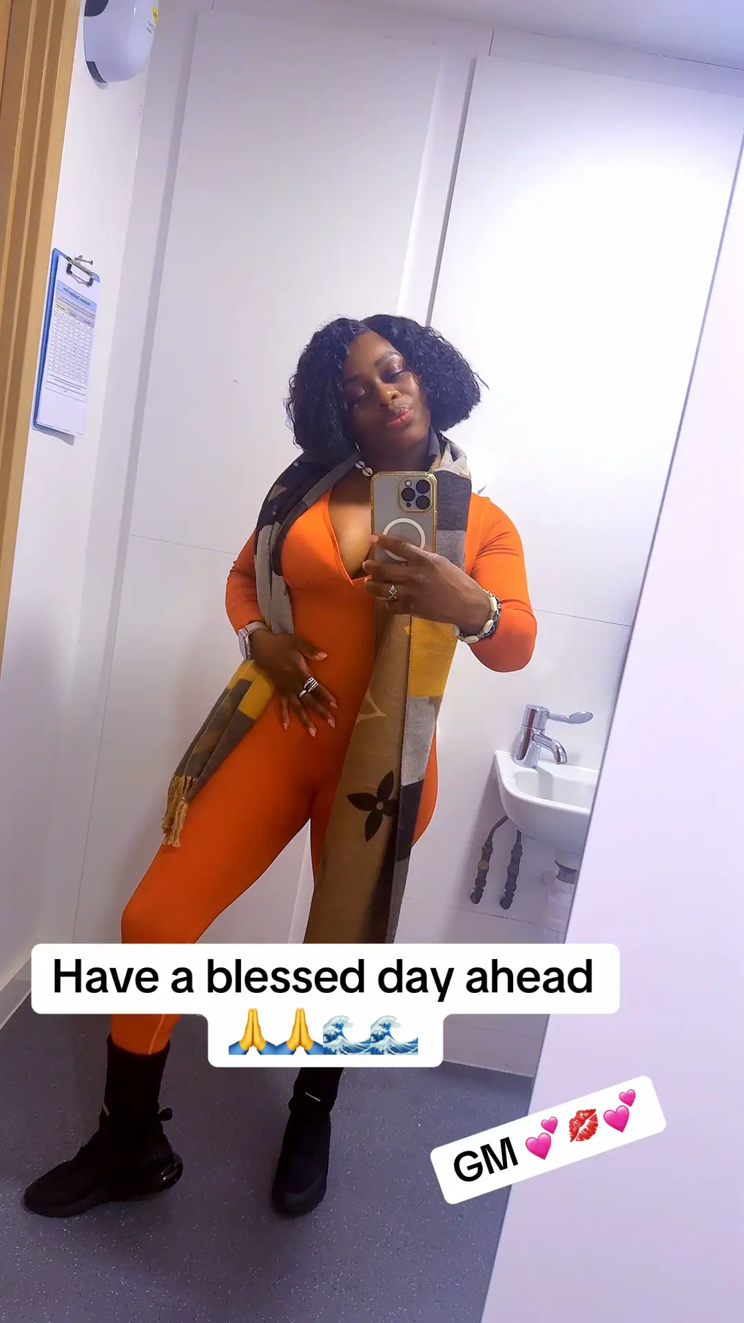 @DIAMOND QUEENP🌊🇸🇱🇬🇧🇳🇬💷