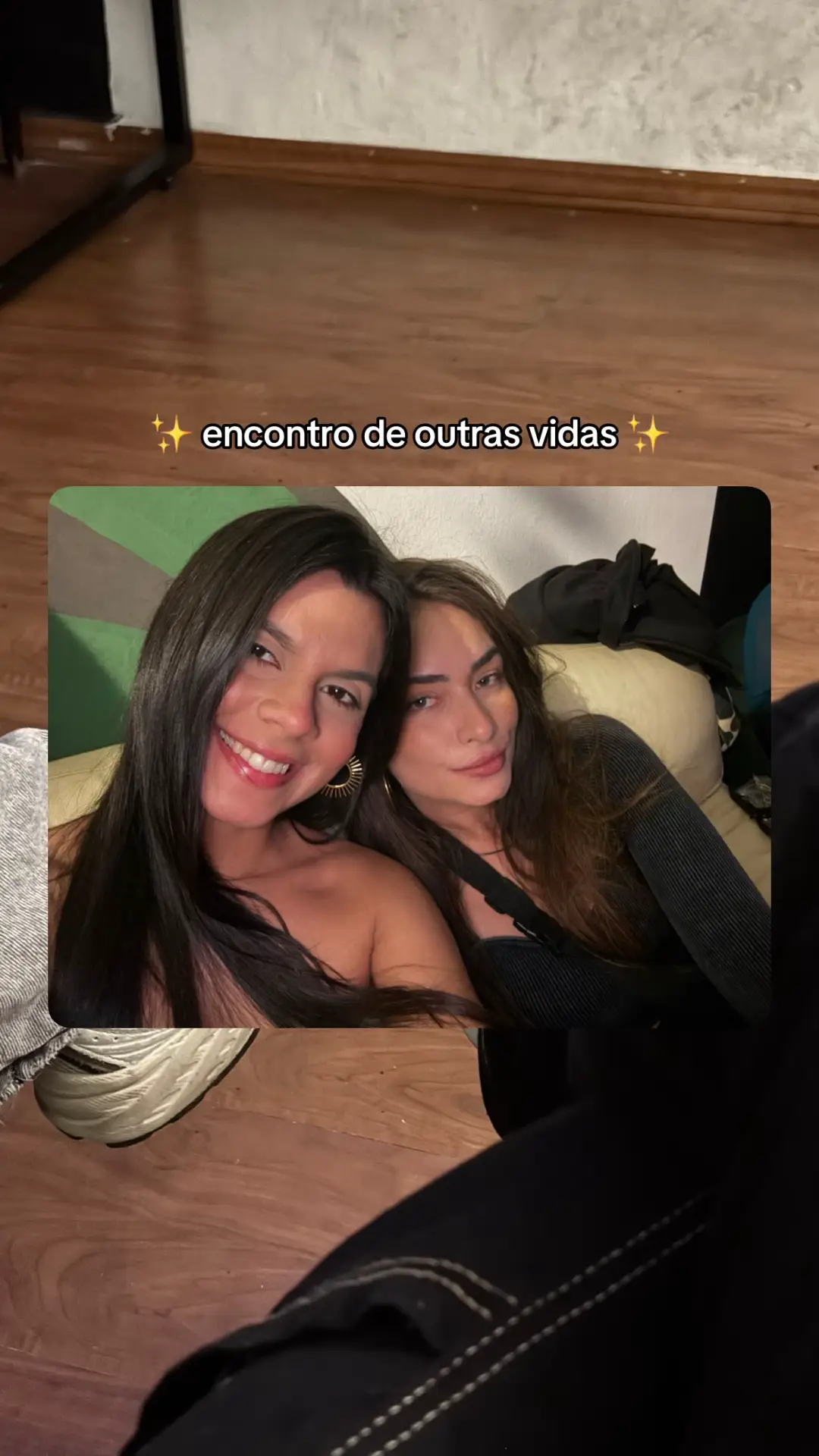 @Camila
