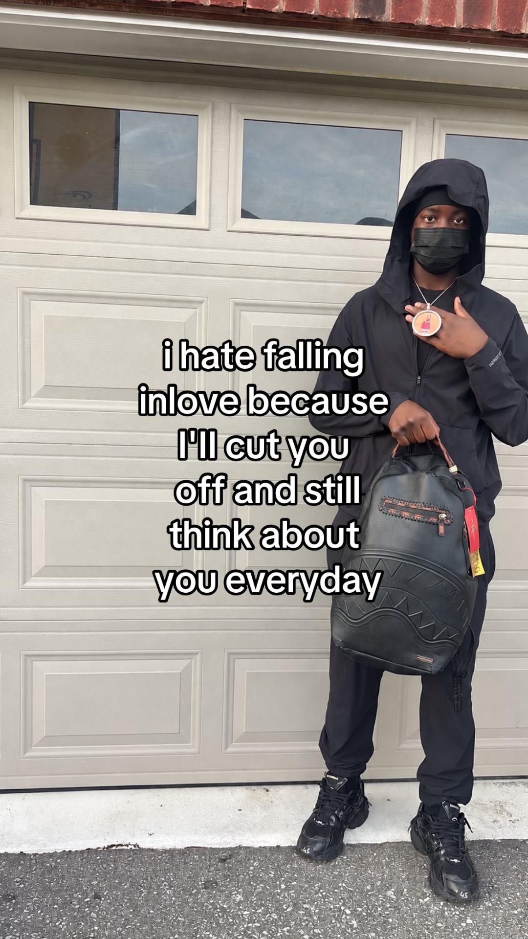 @🏄&zwj;♂️
