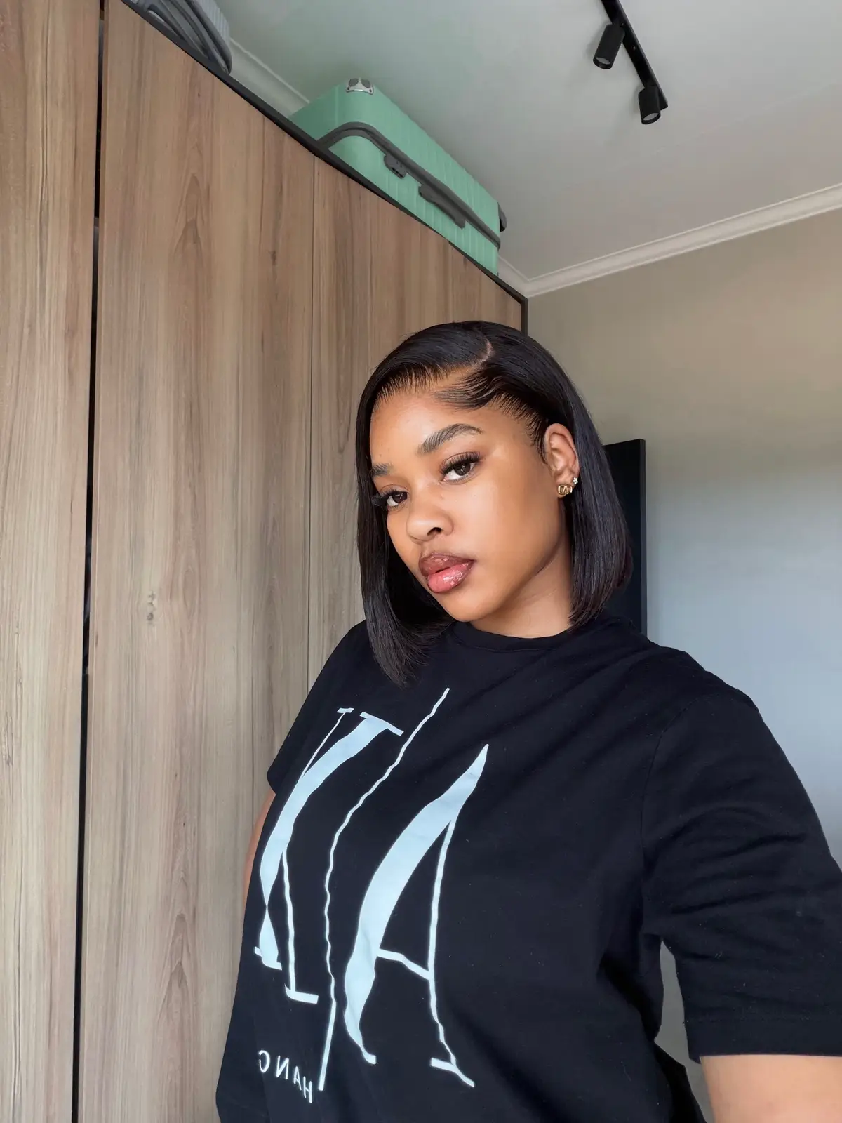 @lelo ndabezitha