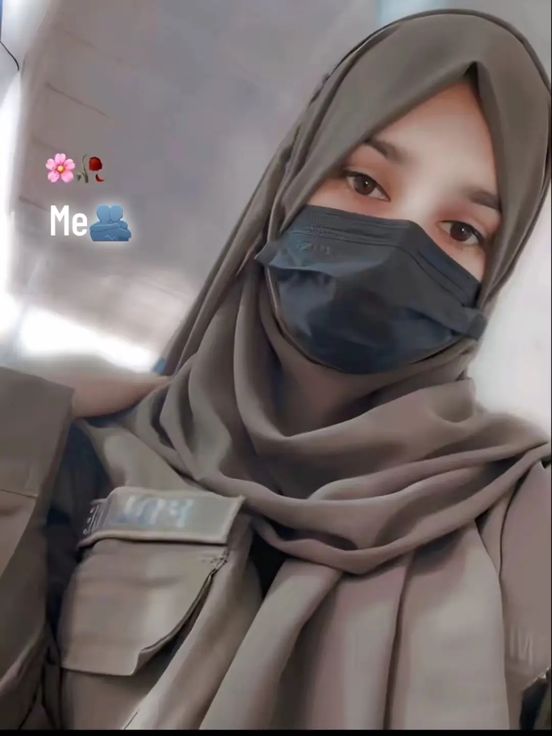 @Police girl👮🏻♀️