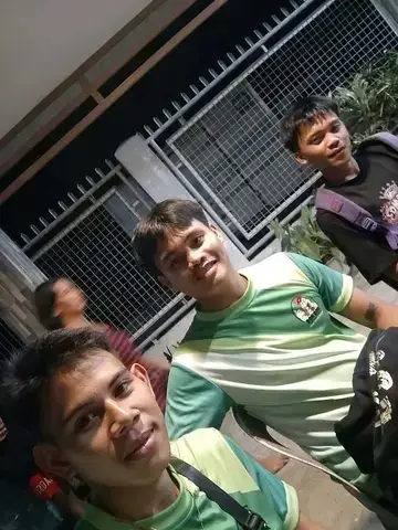 @henzz