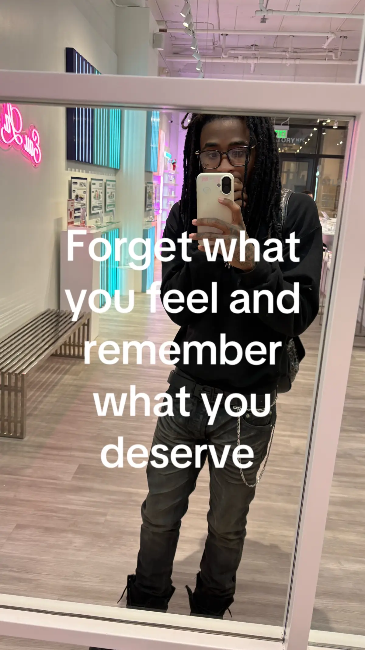 @️