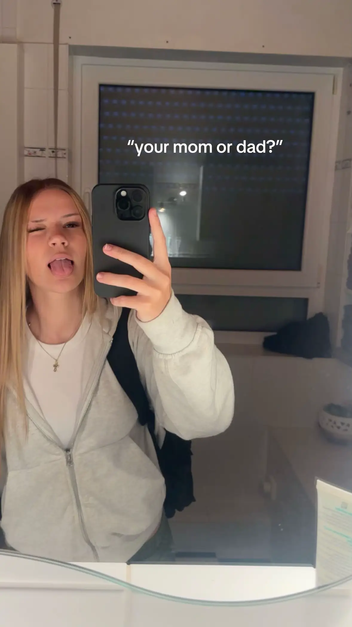 @𝓶𝓲𝓪𝓾