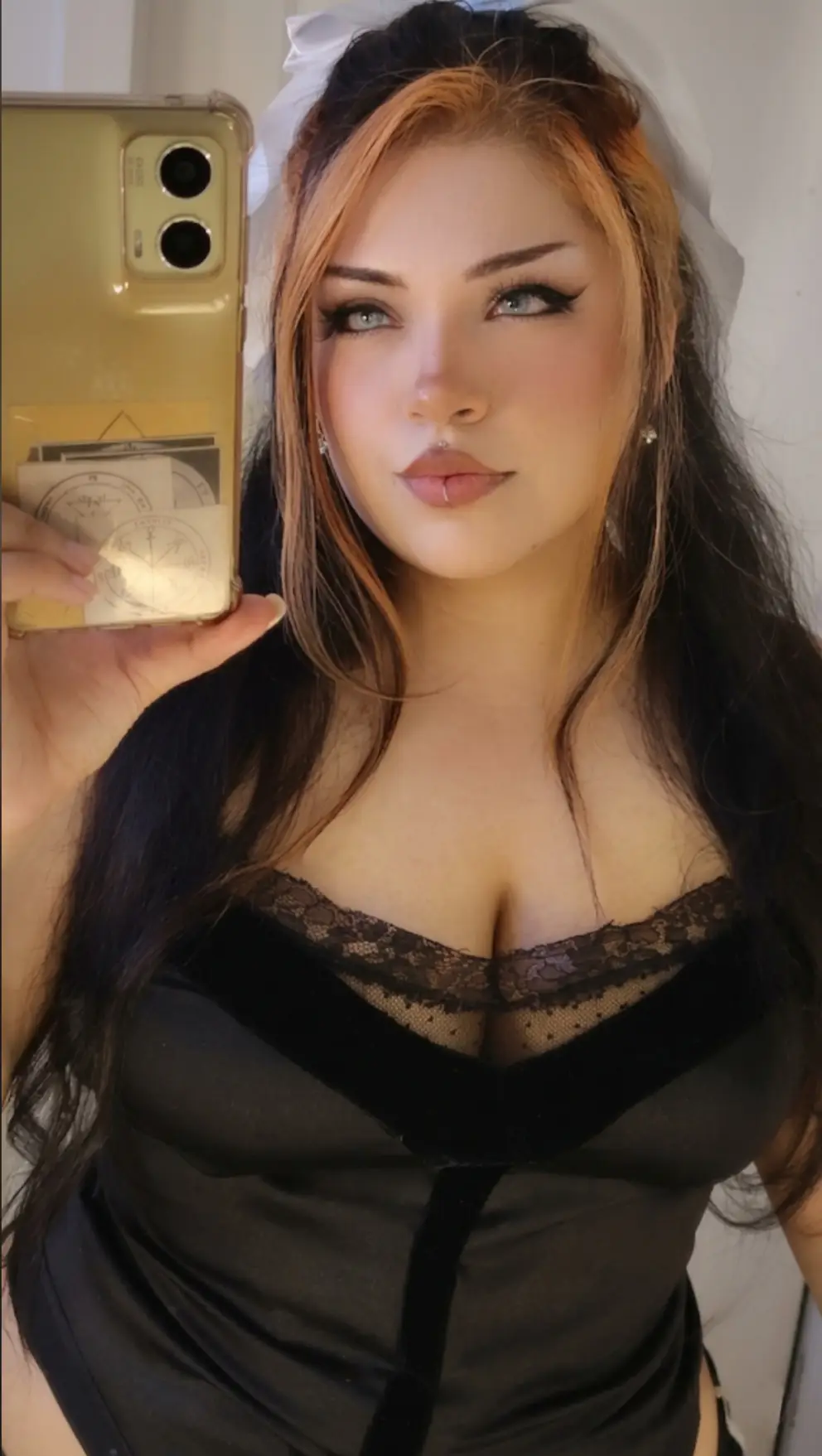 @Veronica