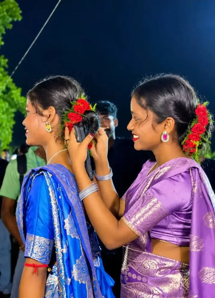 @আদিবাসী মেয়ে 😉🥰😛