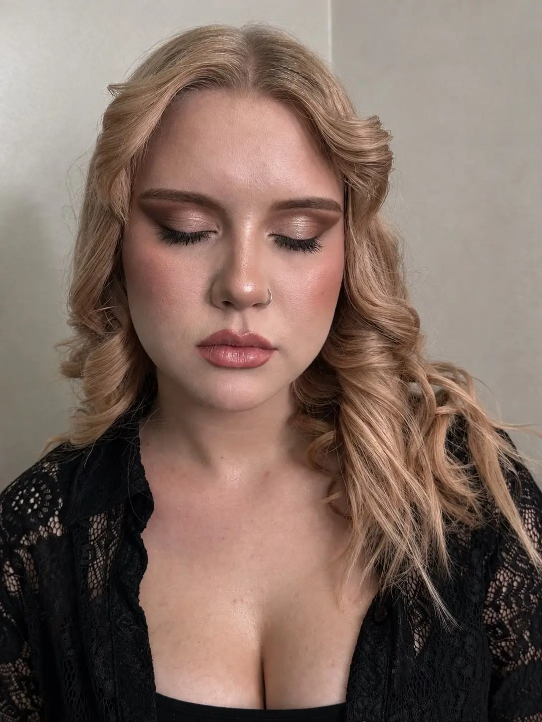 @Макима