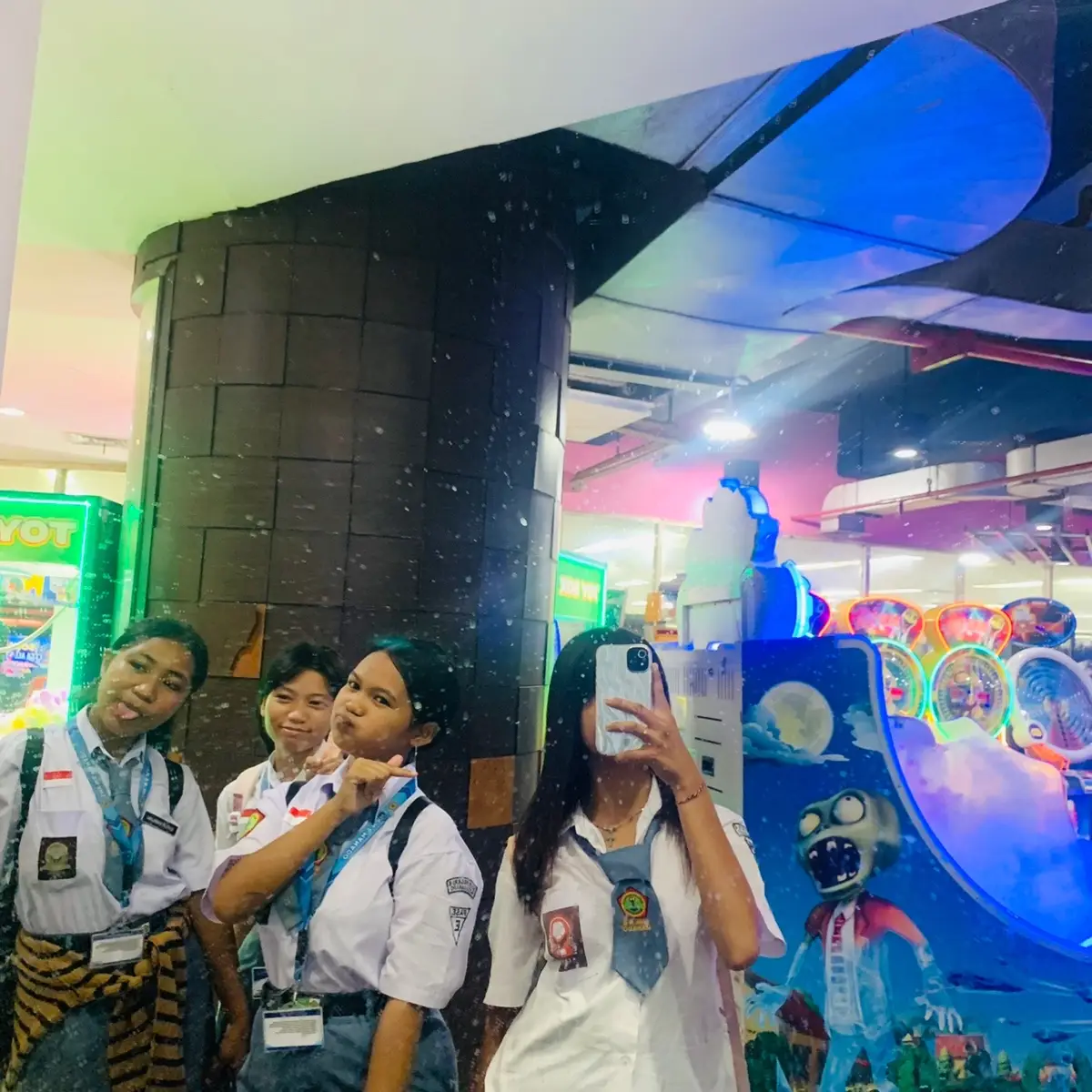 @04