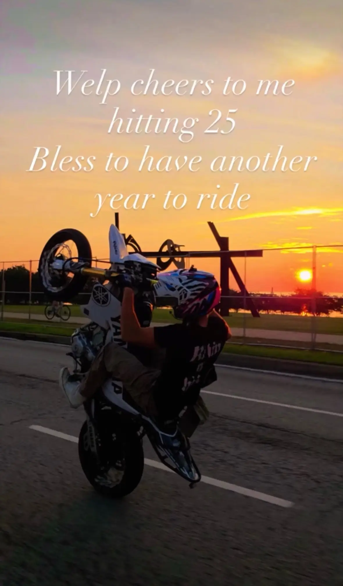 @adams_stunt_250