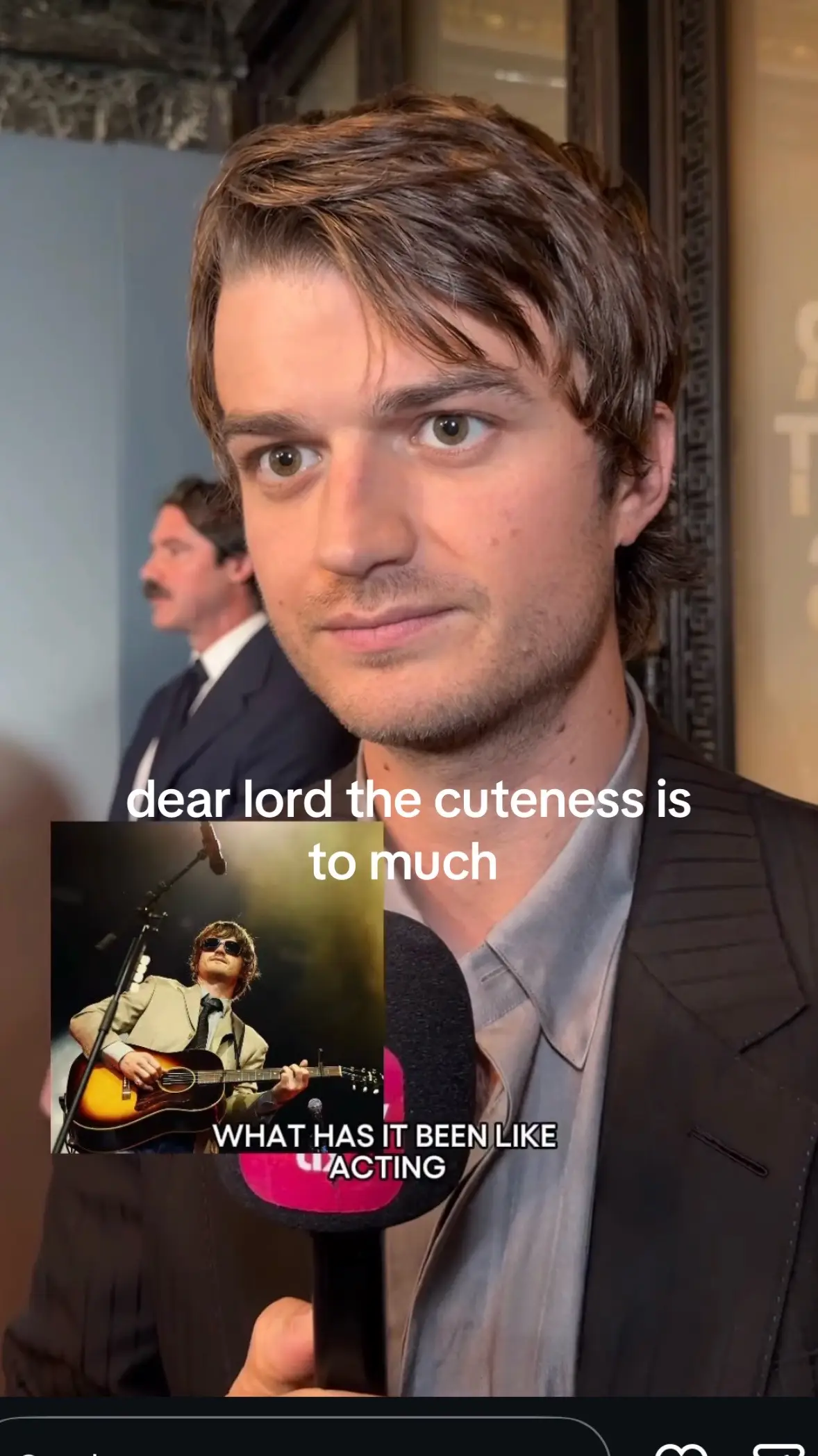 @scarlettloves_djojobean1🎱🍎🐛