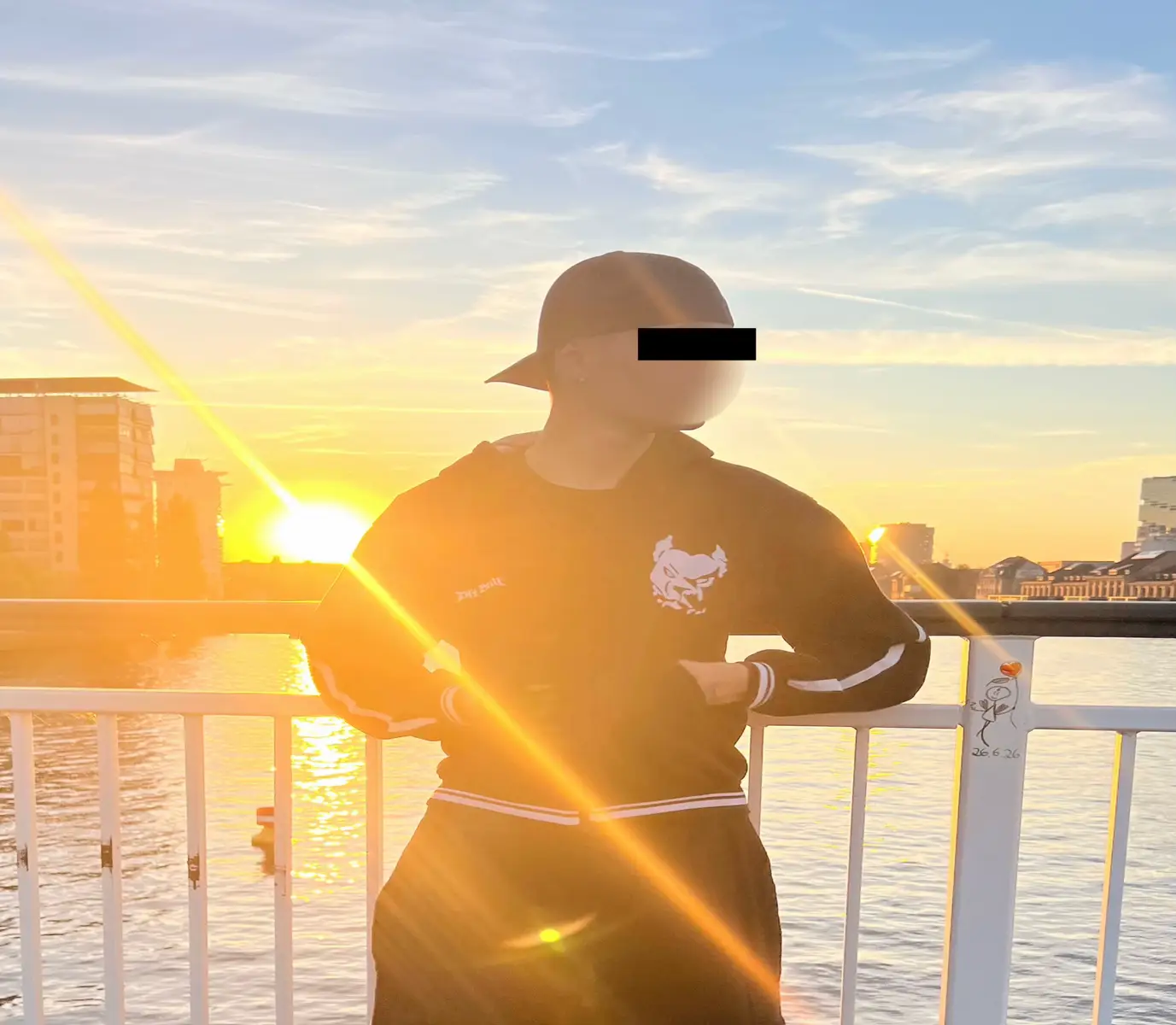 @N0CTVRNE