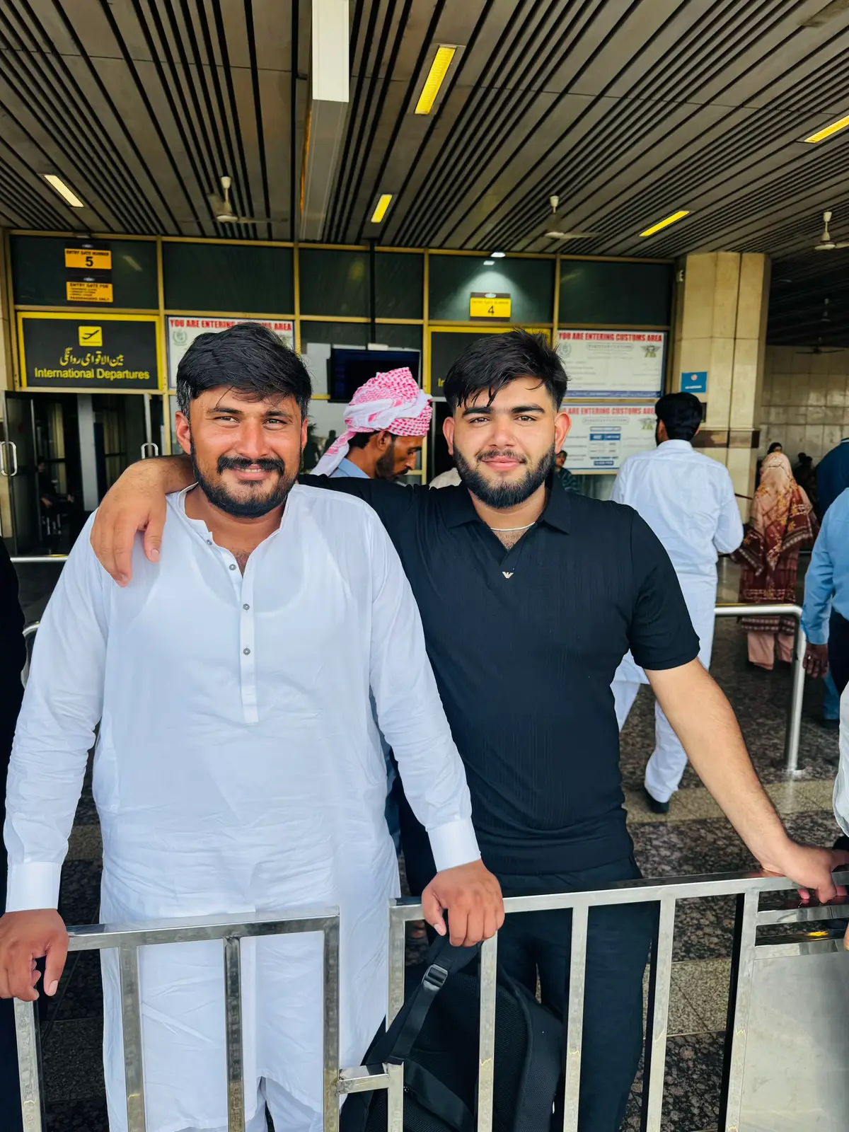 @ایمان وڑاہچ