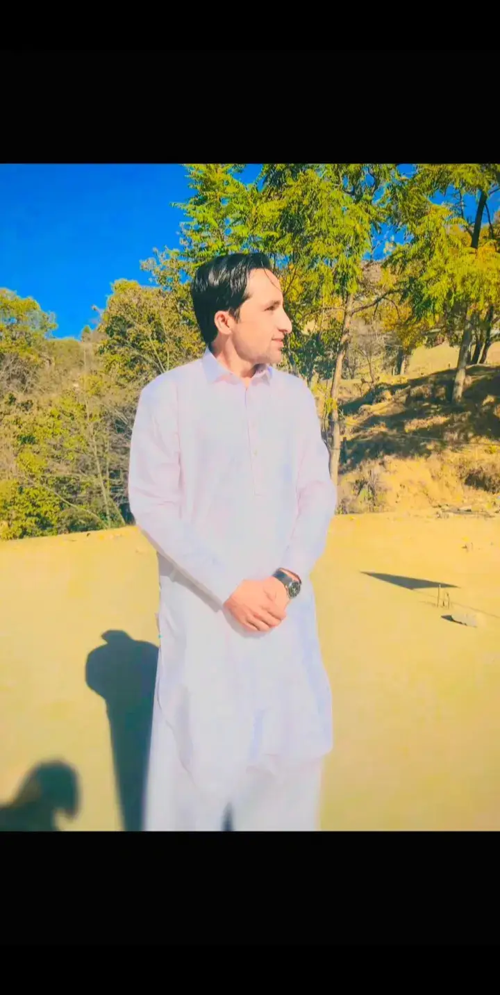@WAQAR AHMAD ❤️love botany 🌴
