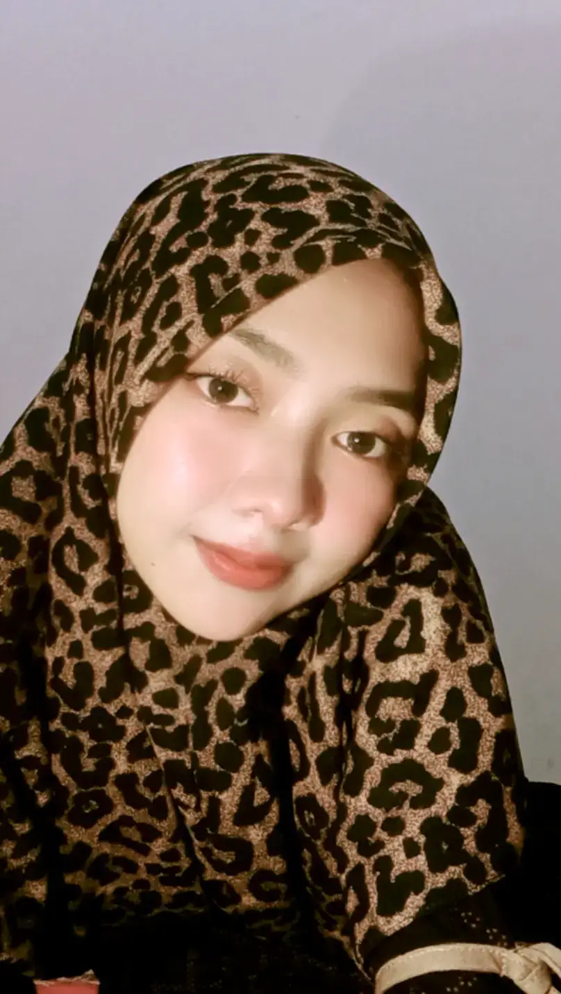 @Butiran debu🌺
