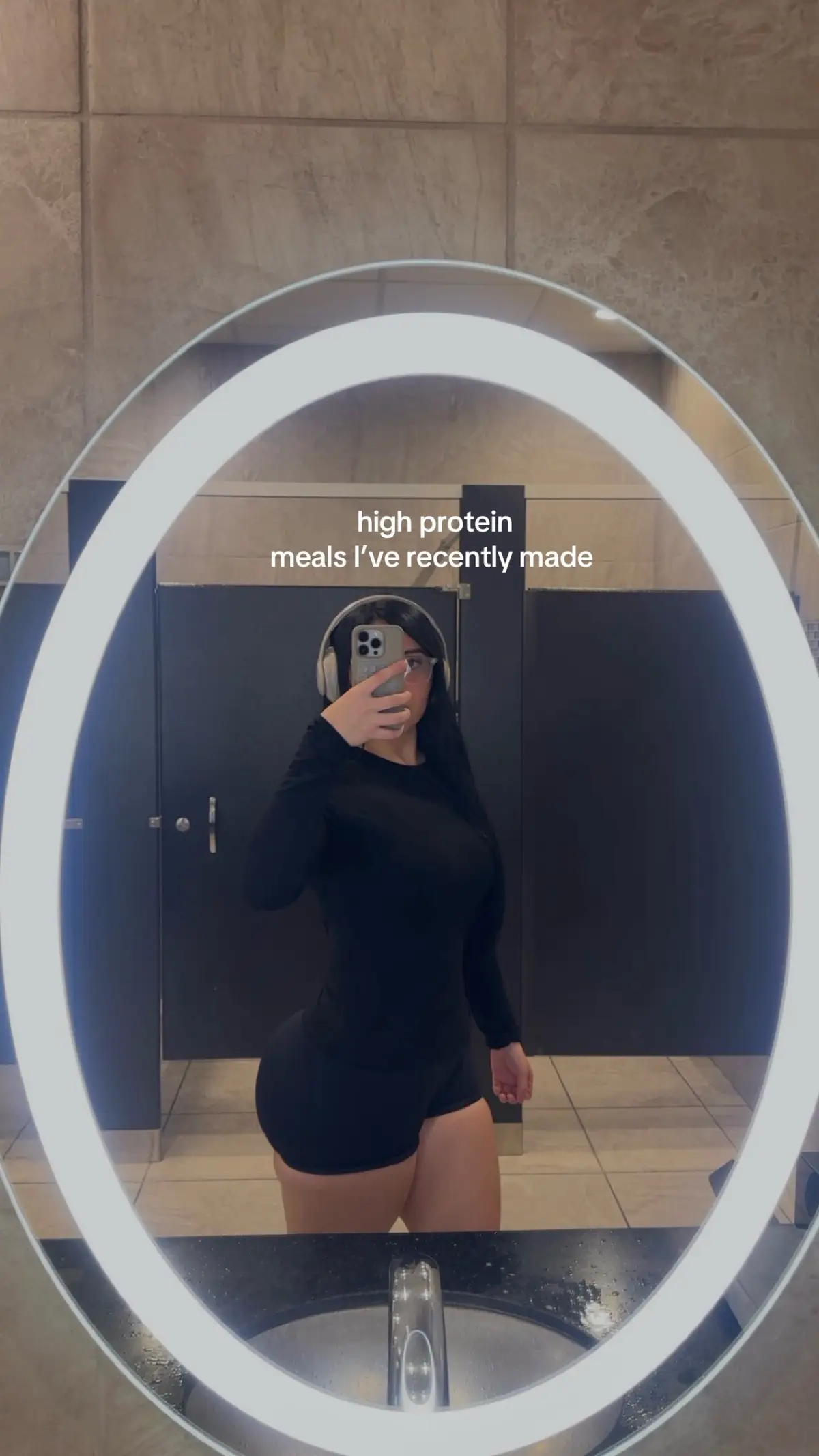 @sarah m.