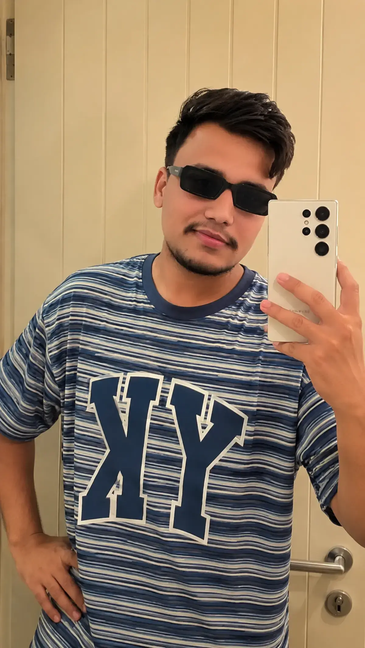 @🇧🇭🦅طاہر سلیم
