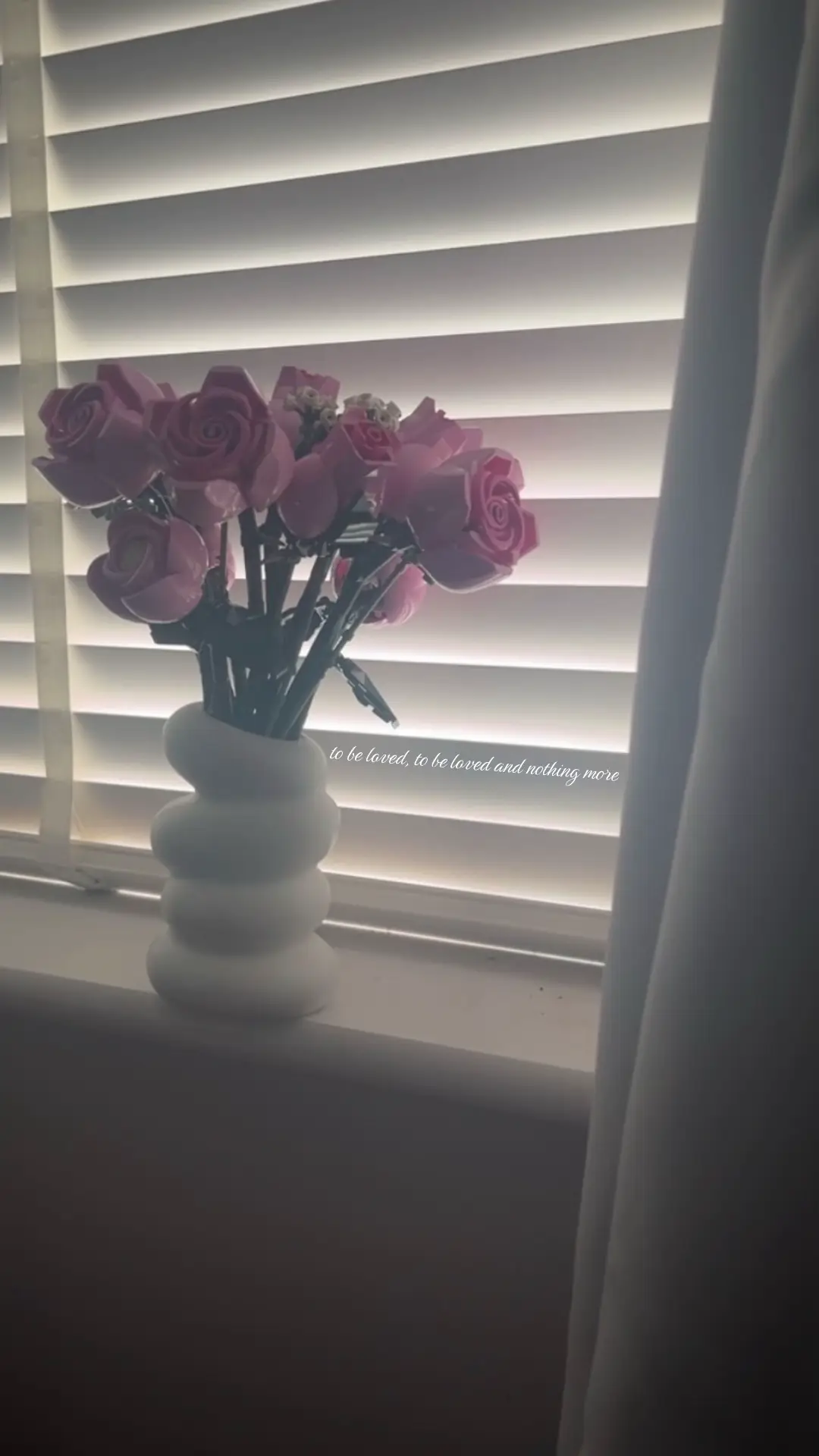 @ℰ