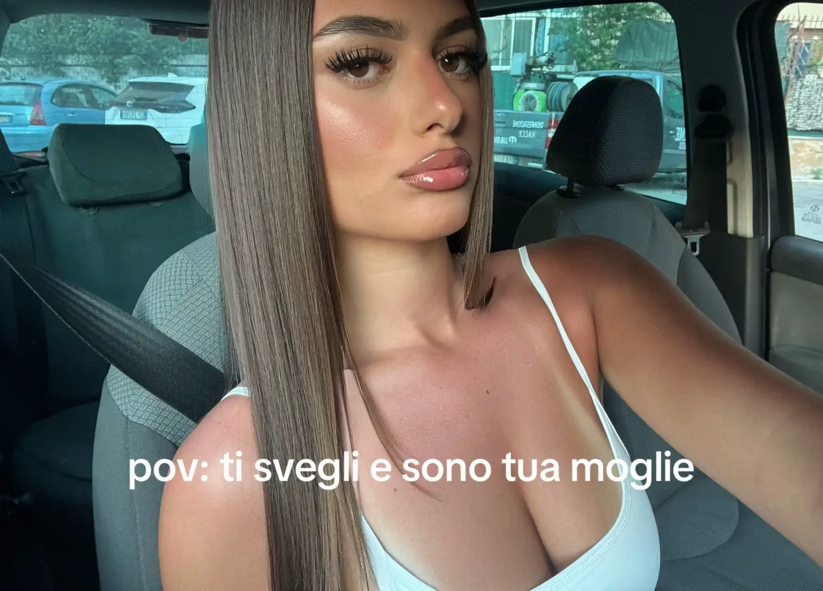 @سيمونا