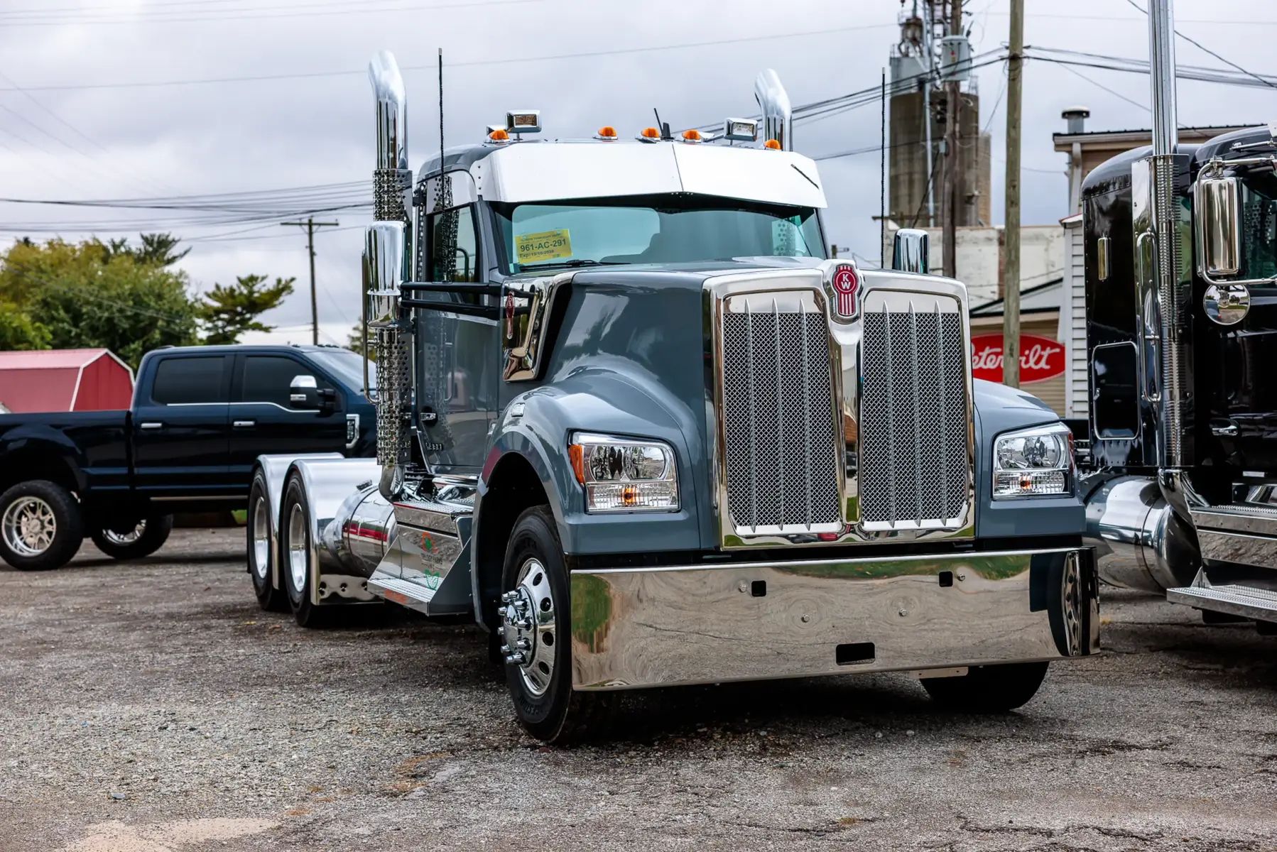 @Dickerson Custom Trucks