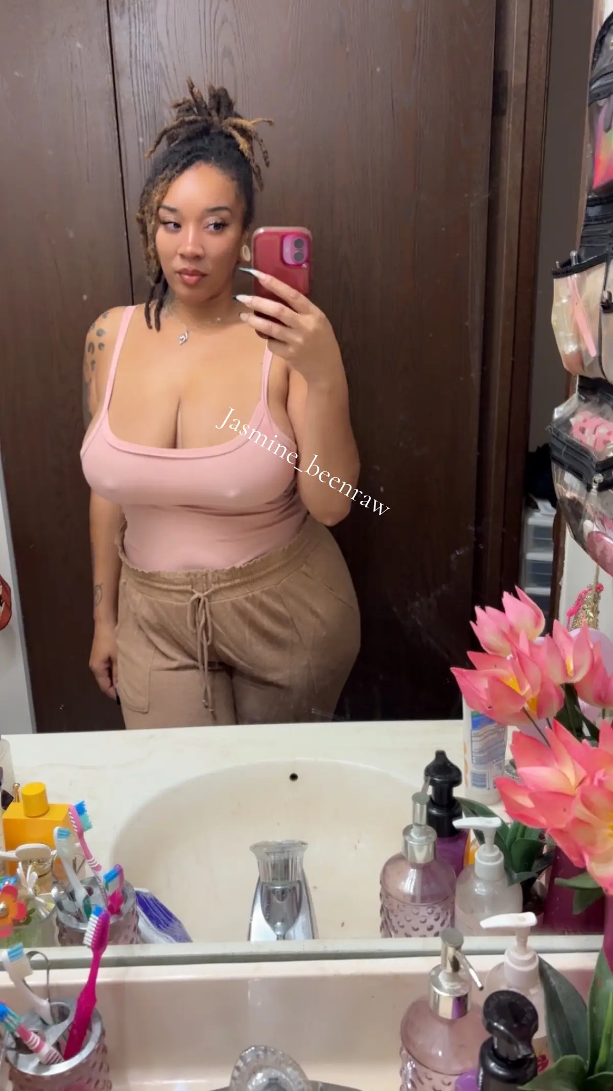 @Jasmine_Beenraw