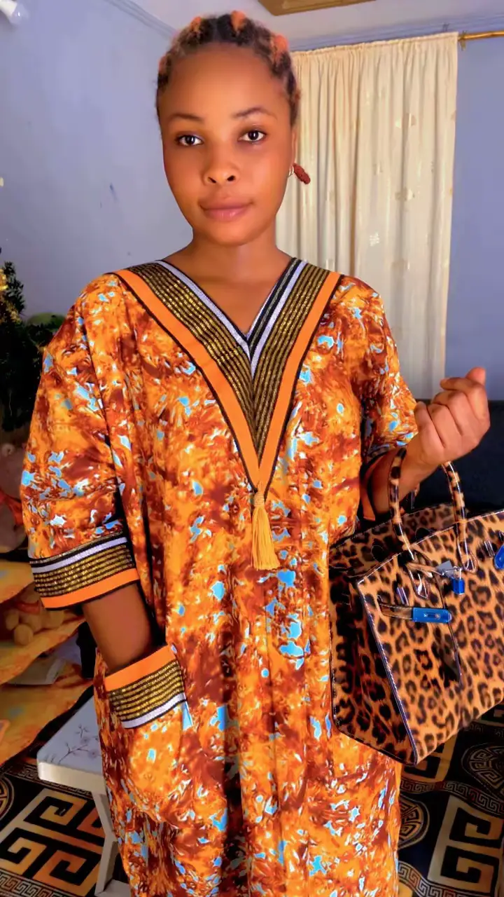 @🇨🇬💚 .la maman de pr&eacute;cieuse