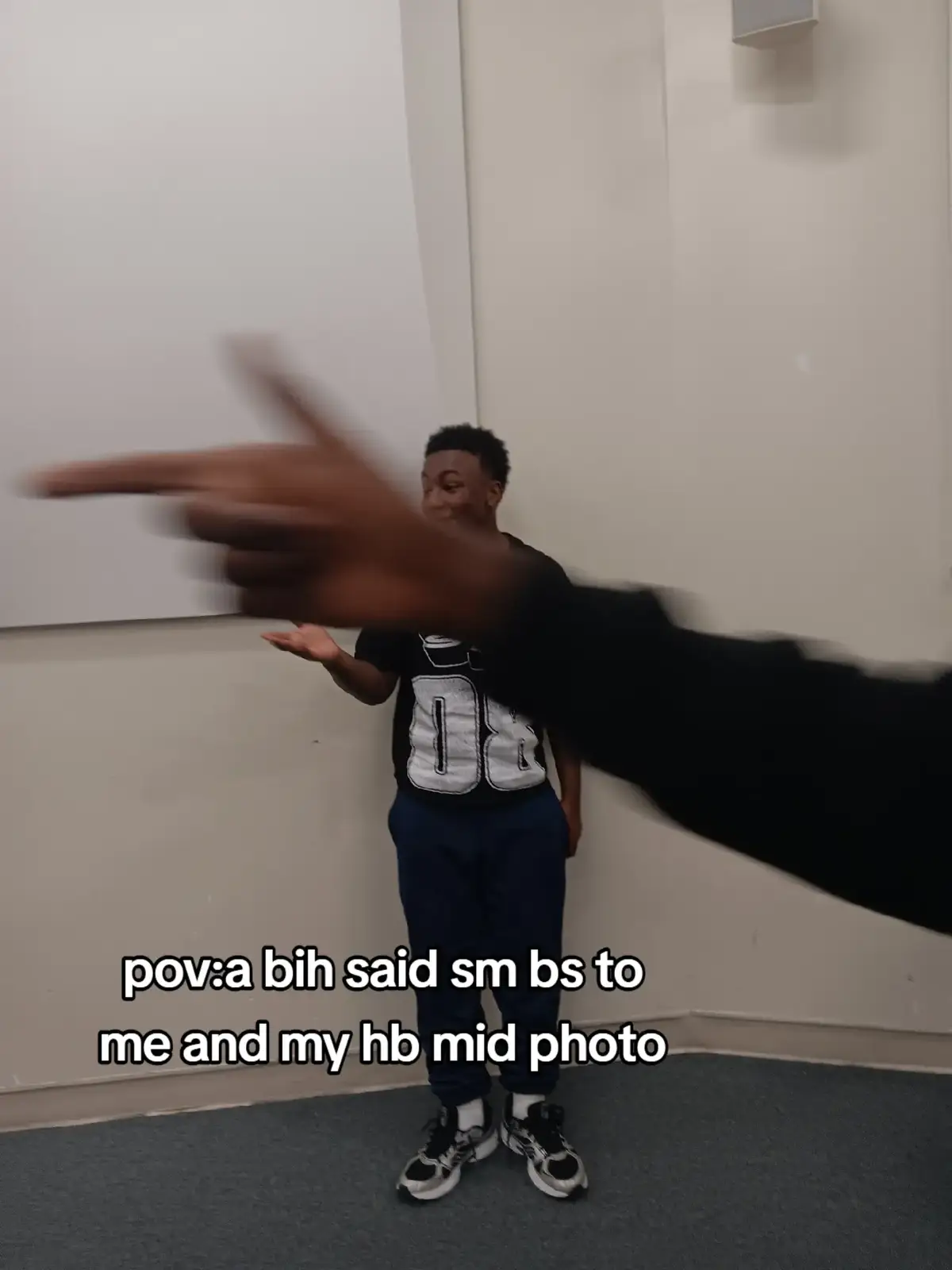 @androiduserr